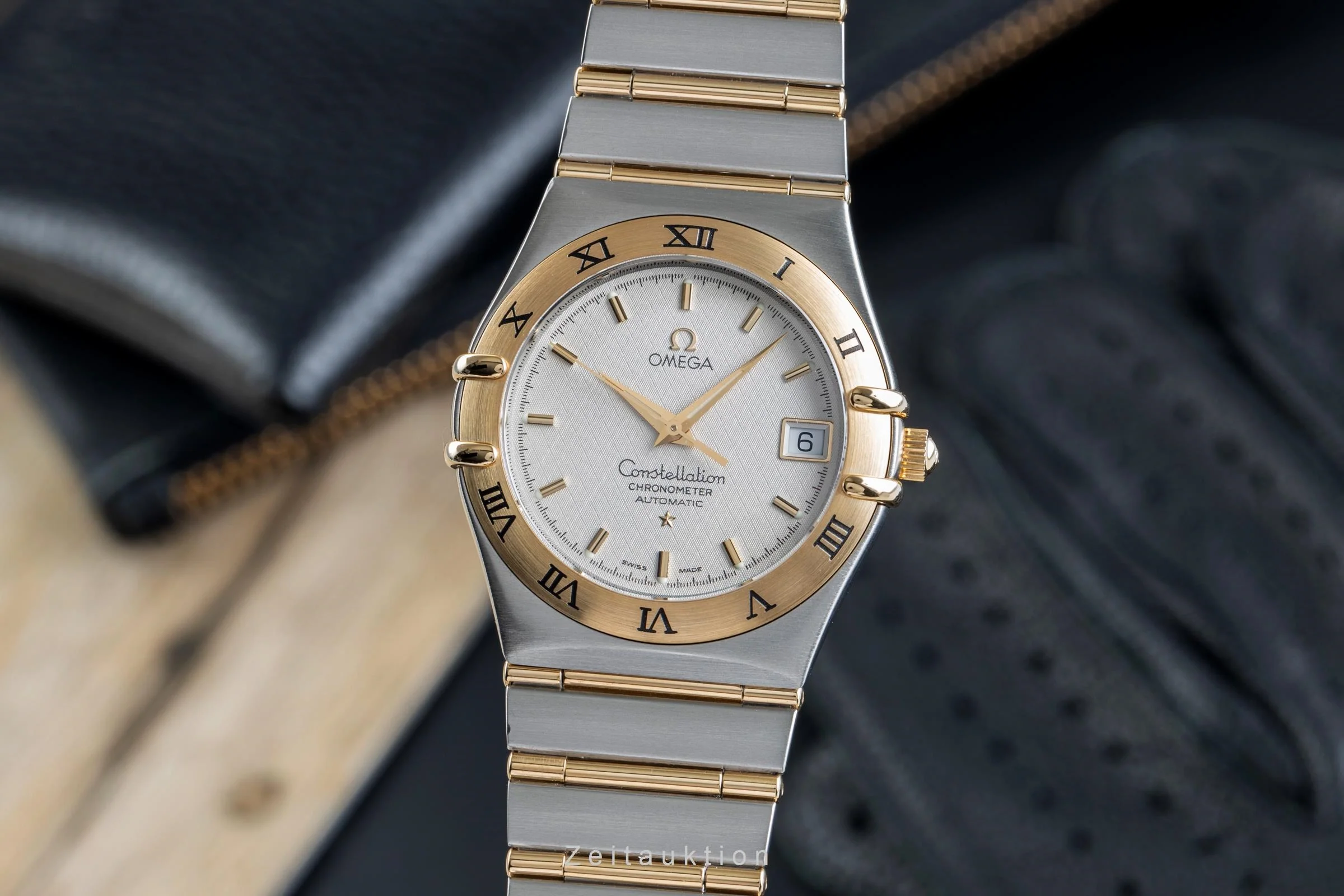 Omega Constellation steel / gold automatic men's watch 1202.30.00 LP: 7000EUR  [2503544] - Image 2