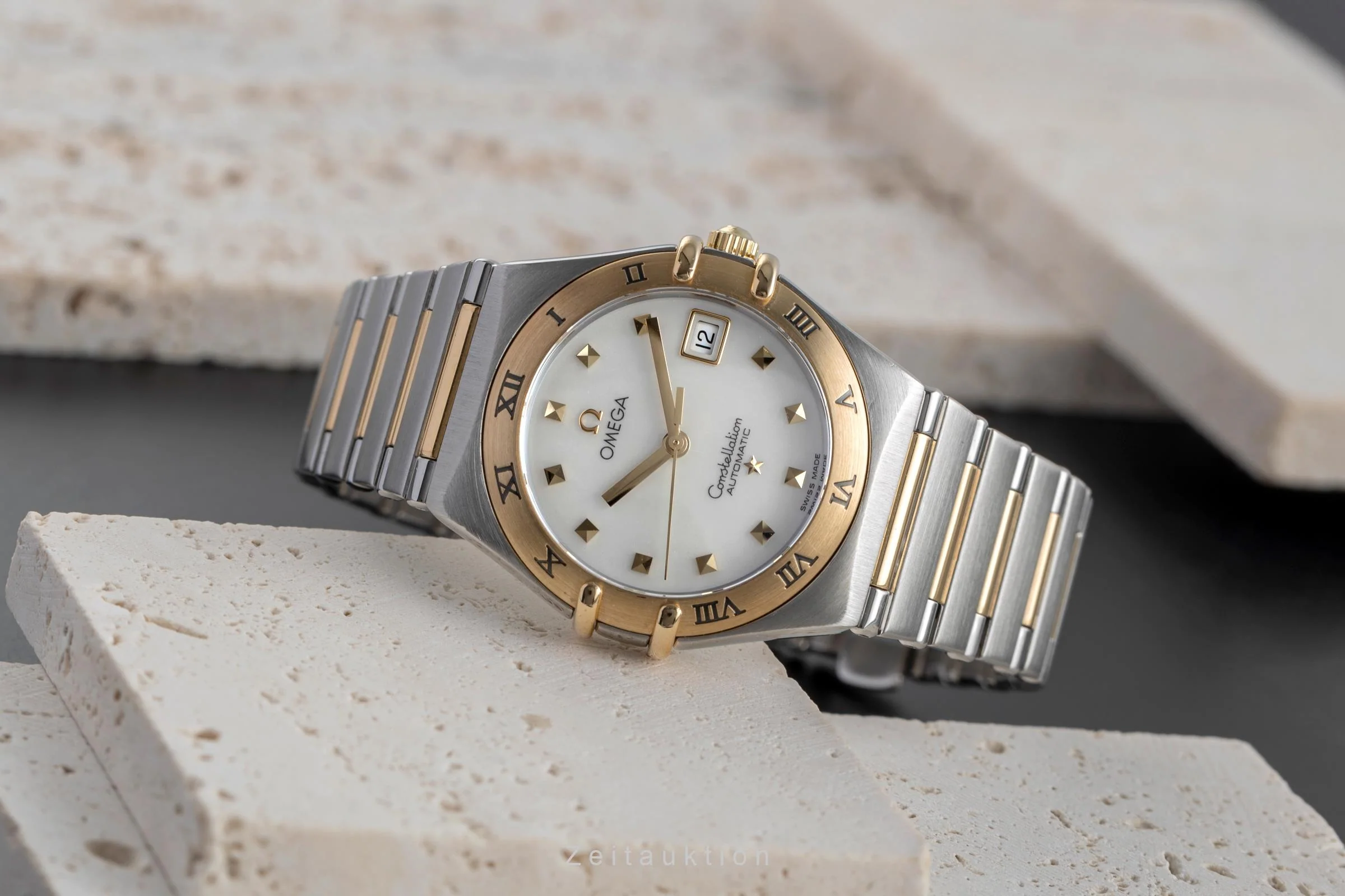 Omega Constellation steel / gold automatic women's watch 1391.71.00  [2504846] - Image 3