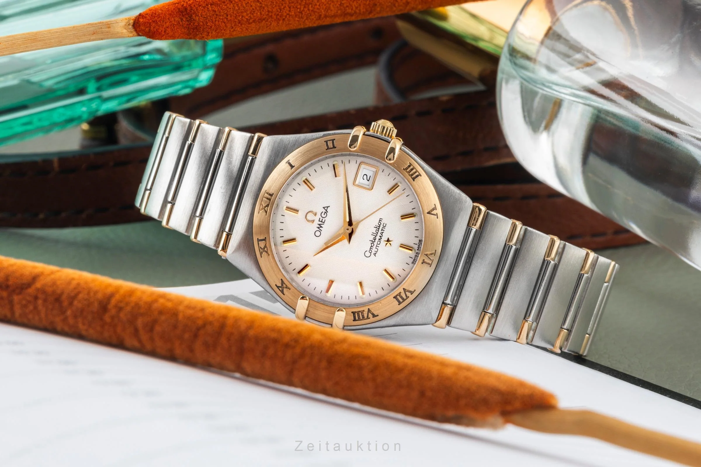 Omega Constellation steel / gold automatic women's watch 1392.30.00, 766.1201  [2400251] - Image 2
