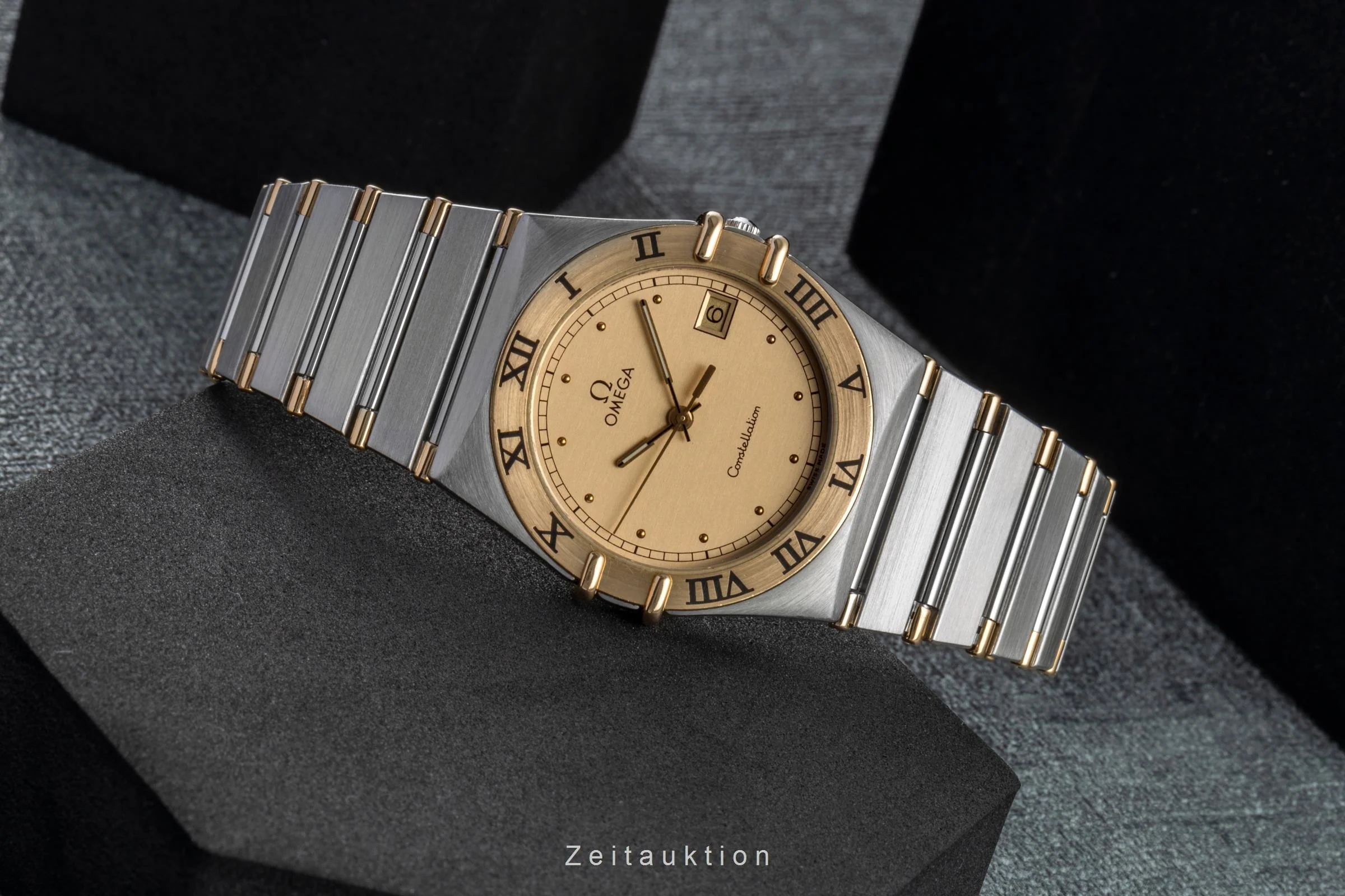 Omega Constellation steel / gold quartz men's watch 1310.10.00  [2505776] - Image 3