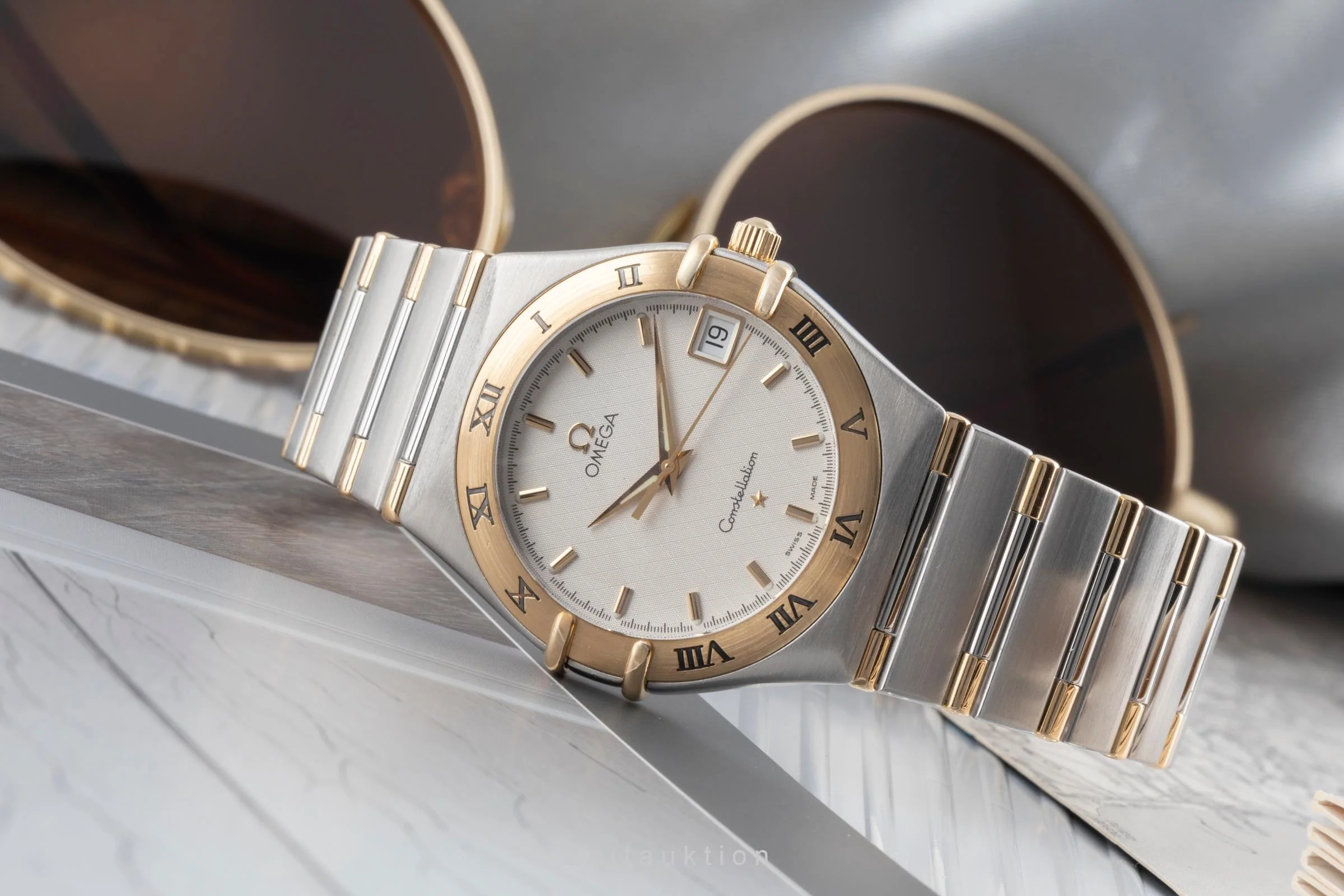 Omega Constellation steel / gold quartz men's watch 1312.30.00  [2503790] - Image 3