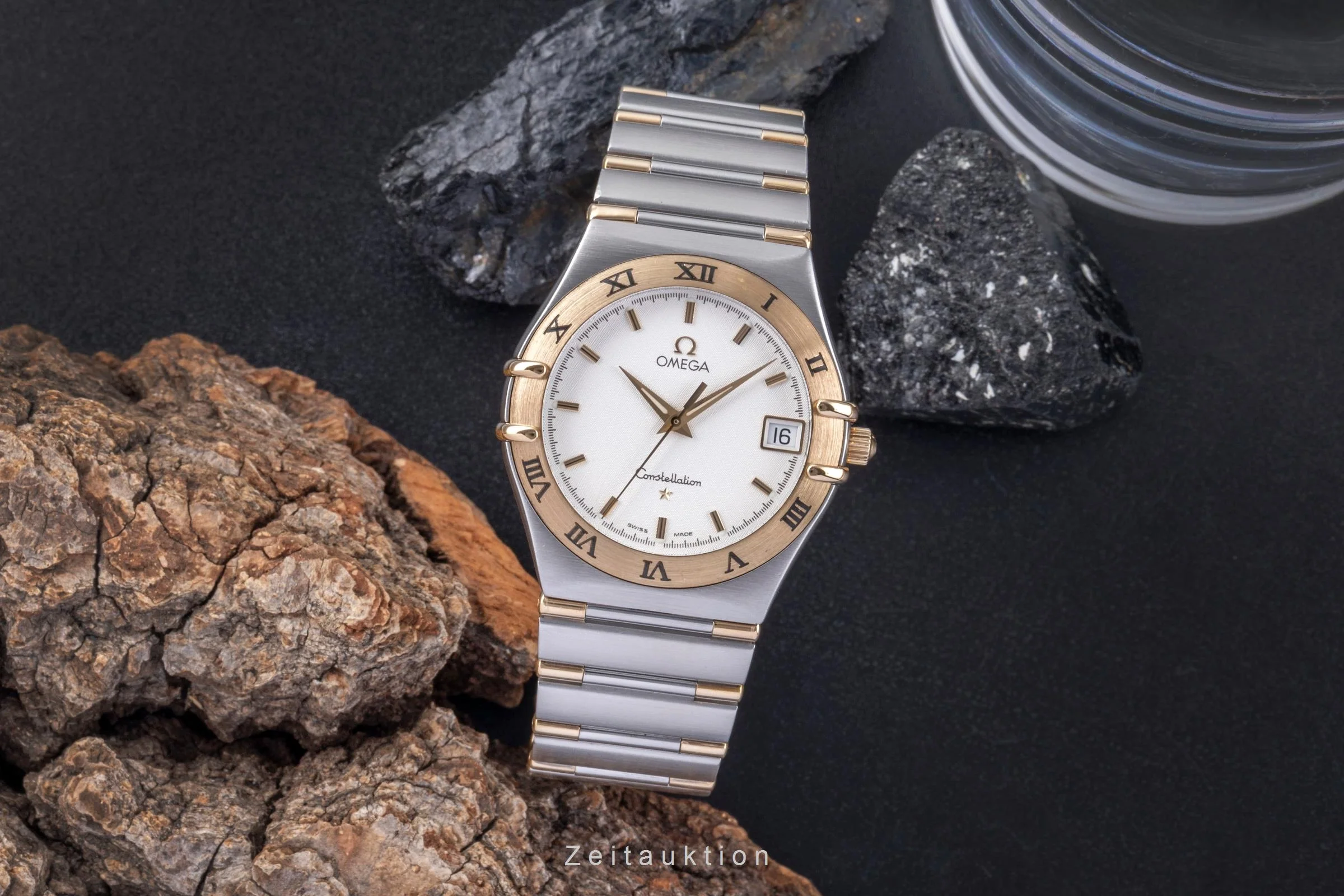 Omega Constellation steel / gold quartz men's watch 1312.30.00  [2504492] - Image 4