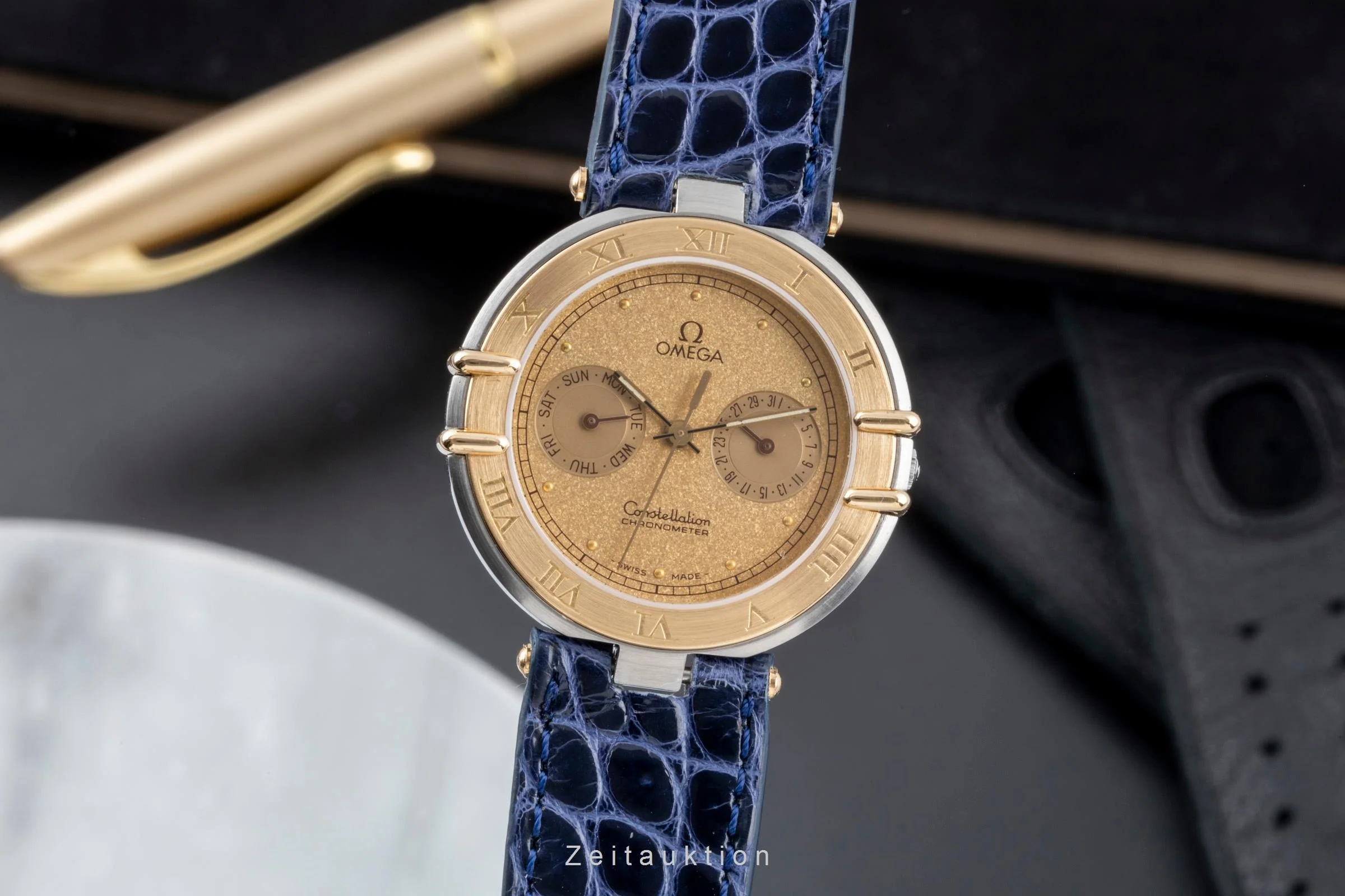 Omega Constellation steel / gold quartz men's watch 198.0145 Vintage  [2504335] - Image 2