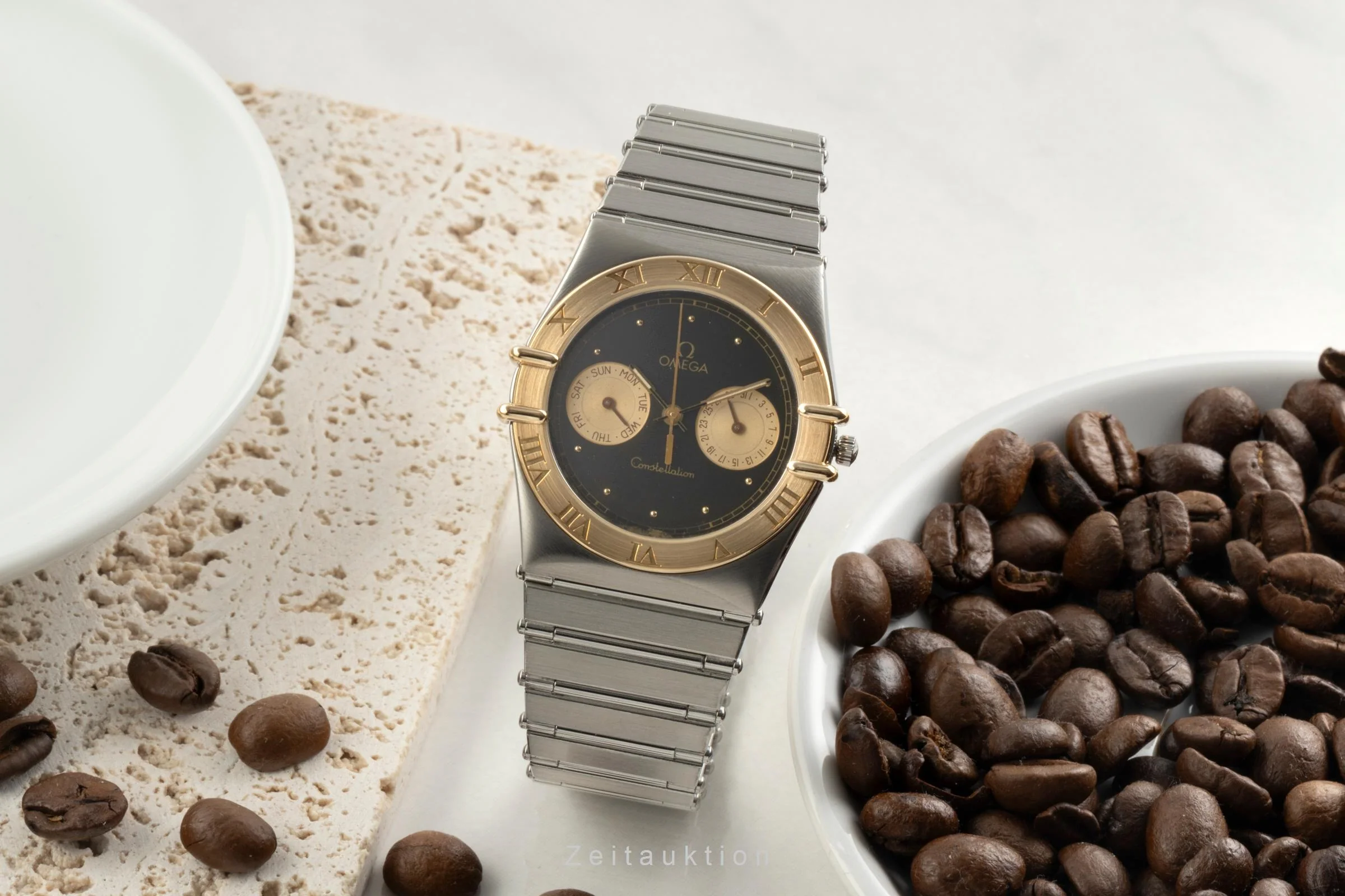 Omega Constellation steel / gold quartz men's watch 396.1069  [2504081] - Image 4
