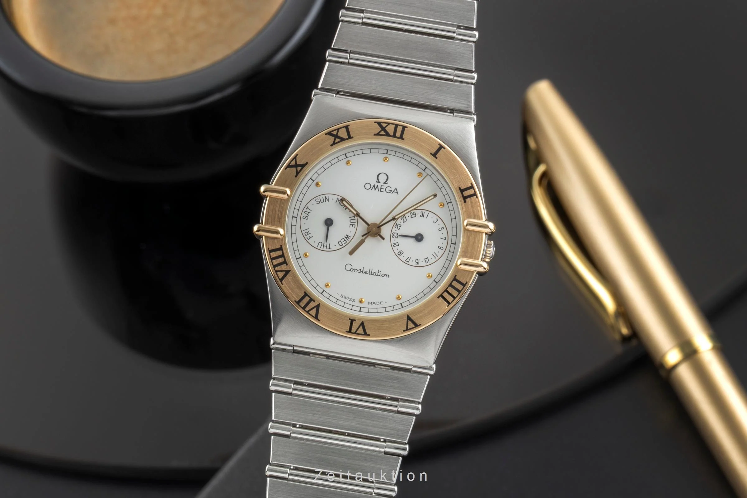 Omega Constellation steel / gold quartz men's watch 396.1070  396.1080 Vintage  [2505119] - Image 2