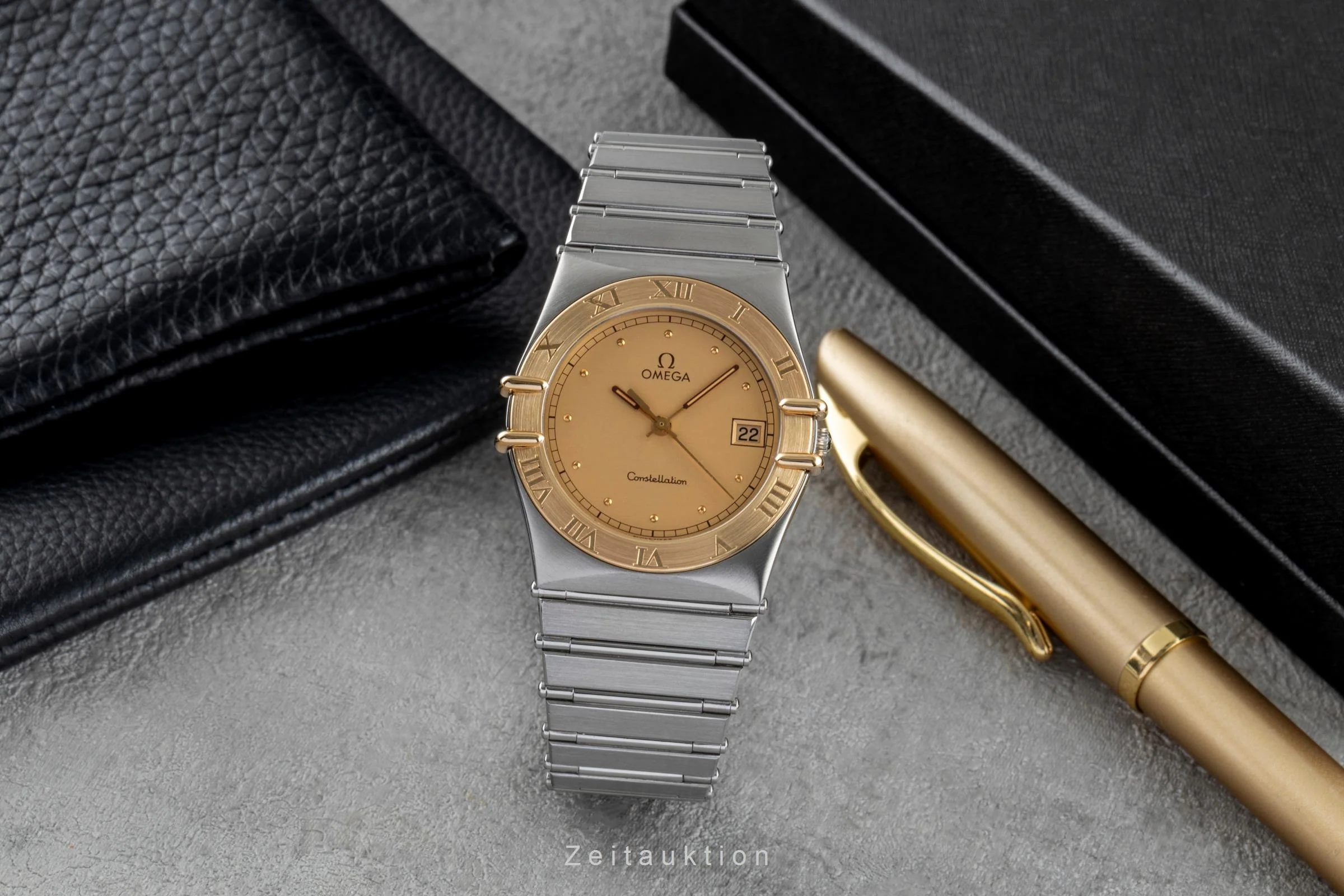 Omega Constellation steel / gold quartz men's watch 396.1076 Vintage  [2504336] - Image 4