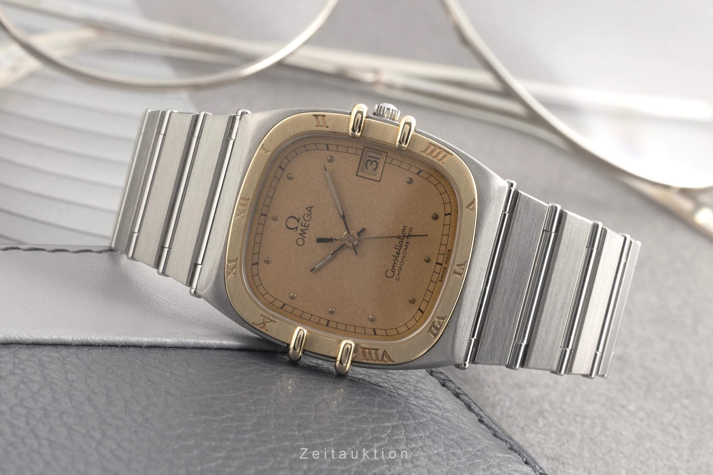 Omega Constellation steel / gold quartz men's watch 398.0877 Vintage  [2501402] - Image 3