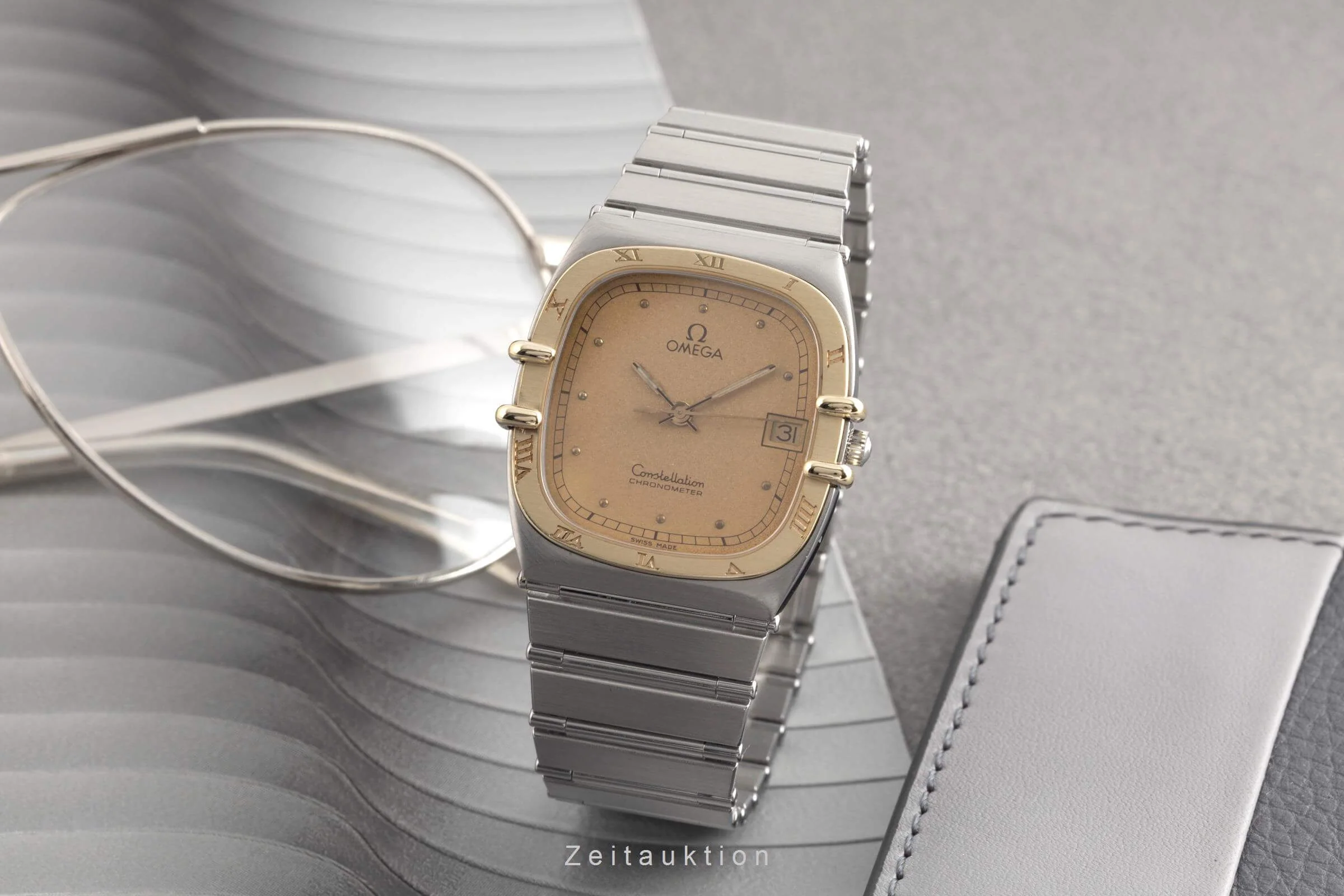 Omega Constellation steel / gold quartz men's watch 398.0877 Vintage  [2501402] - Image 4