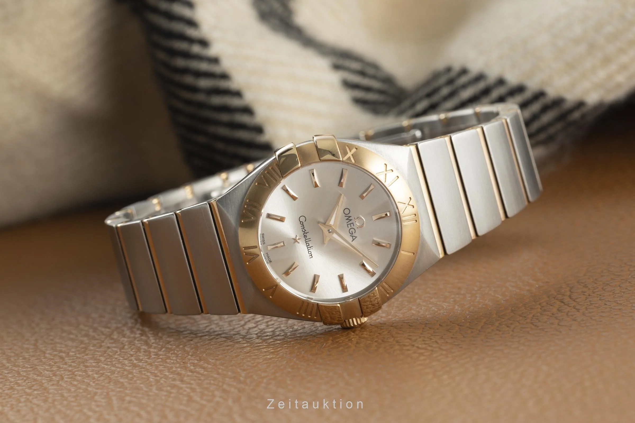 Omega Constellation steel / gold quartz women's watch 123.20.27.60.02.001, 795.1011 LP: 3800EUR  [2109725] - Image 2
