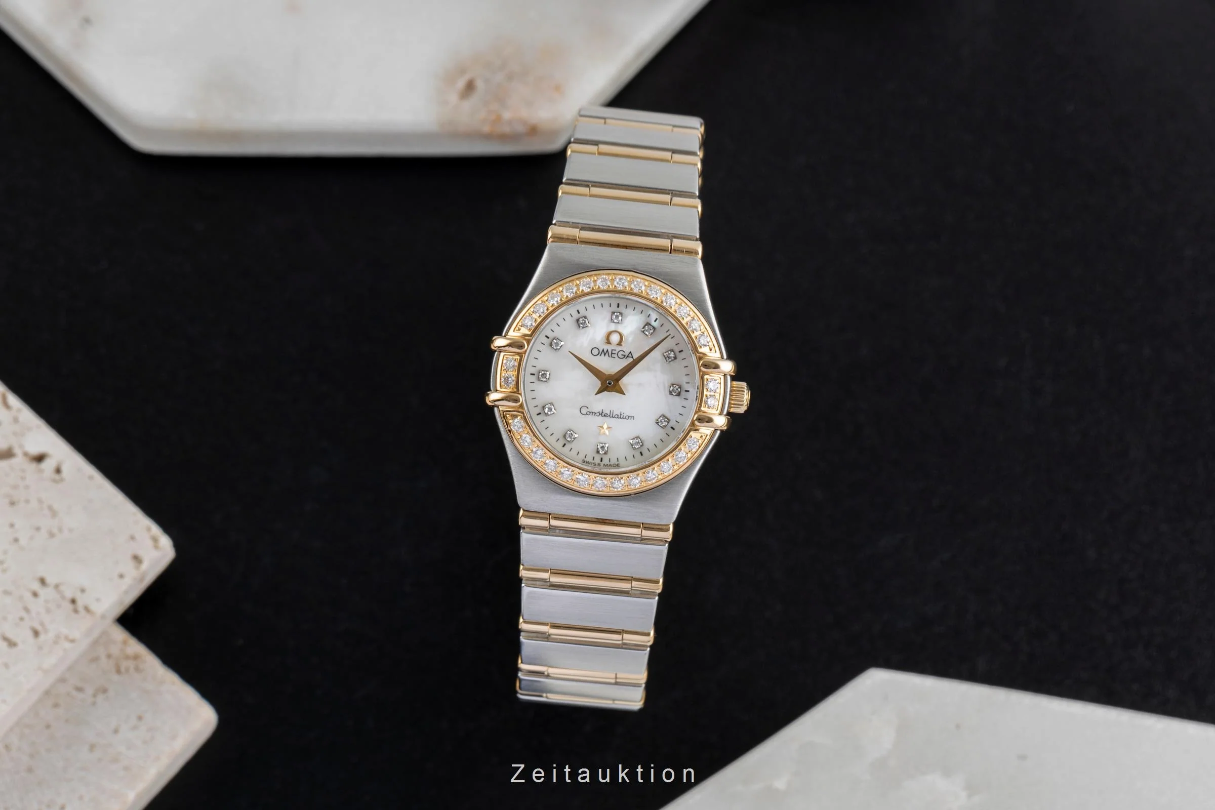 Omega Constellation steel / gold quartz women's watch 1267.75.00 LP: 10400EUR  [2504312] - Image 4