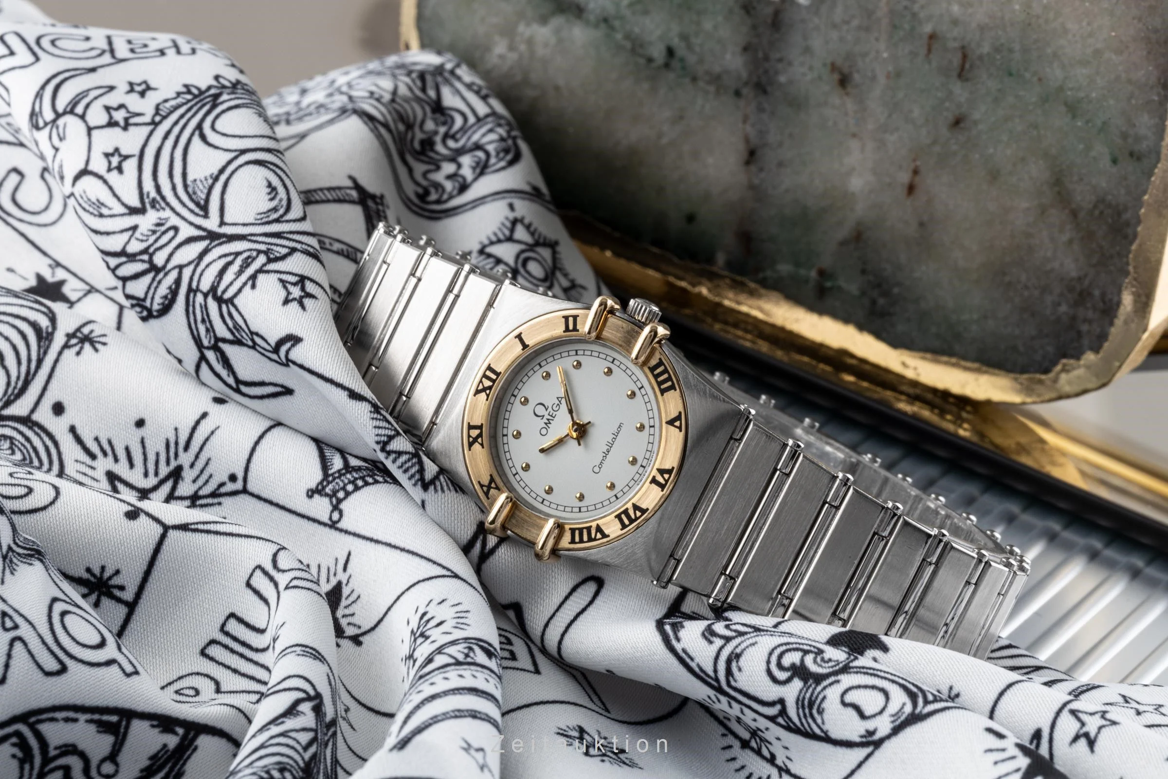 Omega Constellation steel / gold quartz women's watch 795.1076 LP: 3000EUR  [2206615] - Image 2