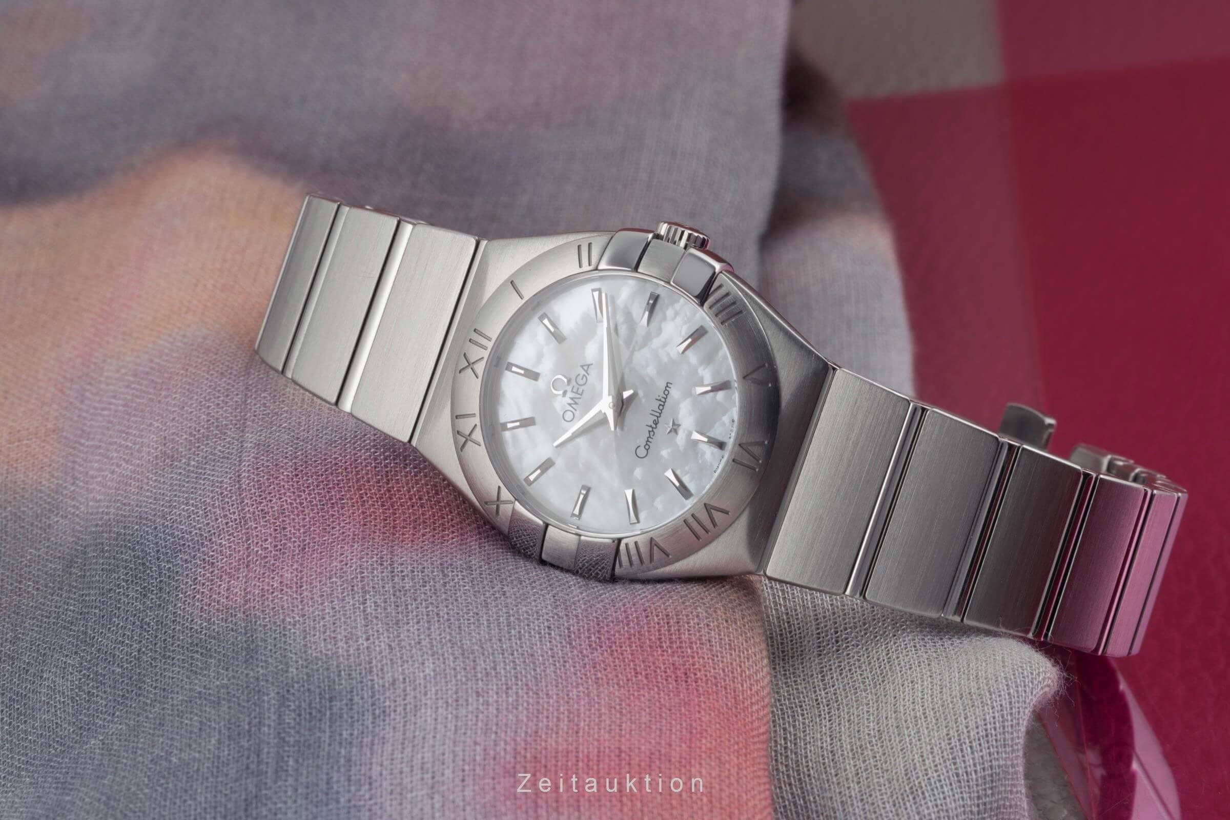 Omega Constellation steel quartz women's watch 123.10.27.60.05.001 LP: 3700EUR  [2501444] - Image 3