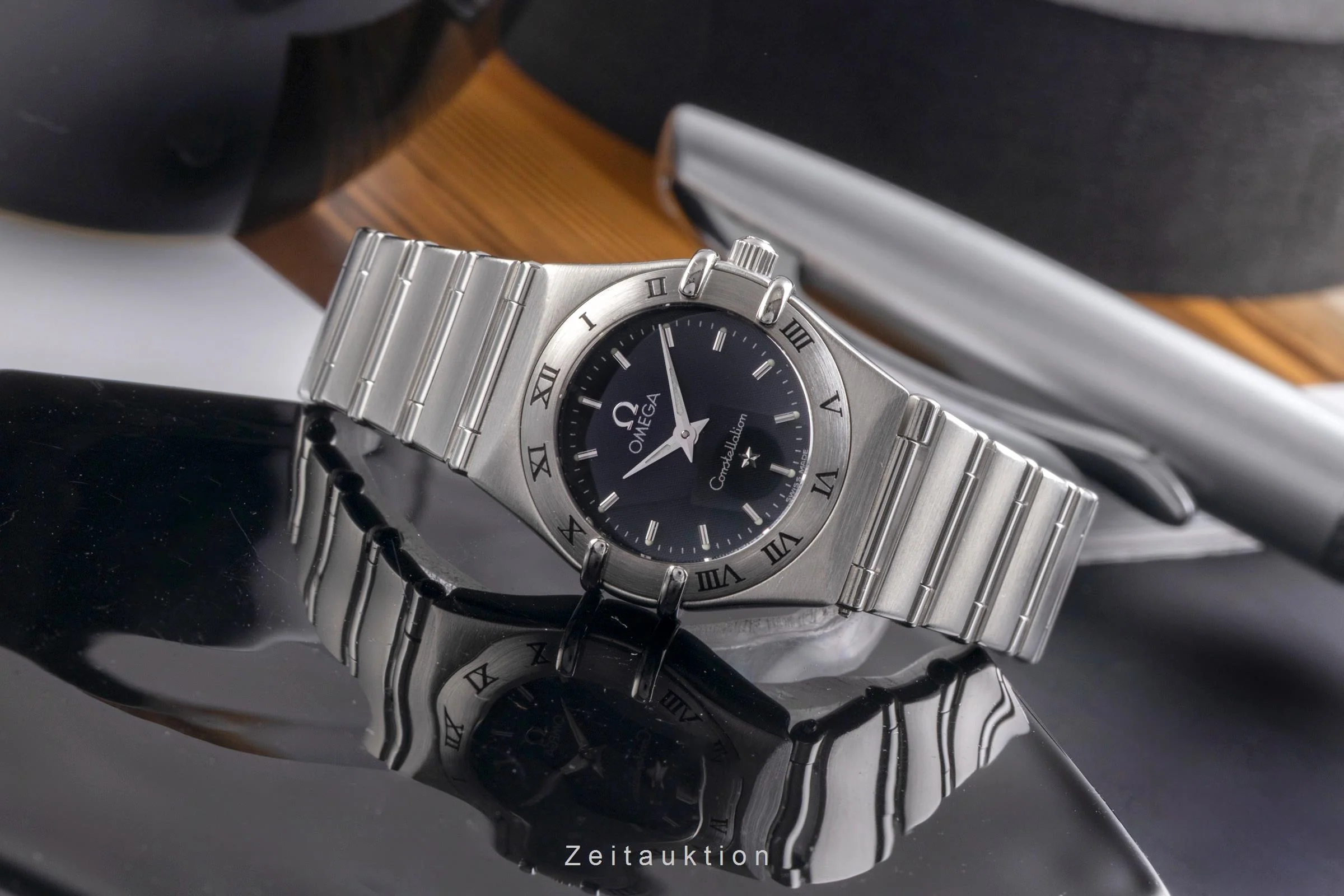 Omega Constellation steel quartz women's watch 1562.40.00 LP: 3200EUR  [2504809] - Image 3