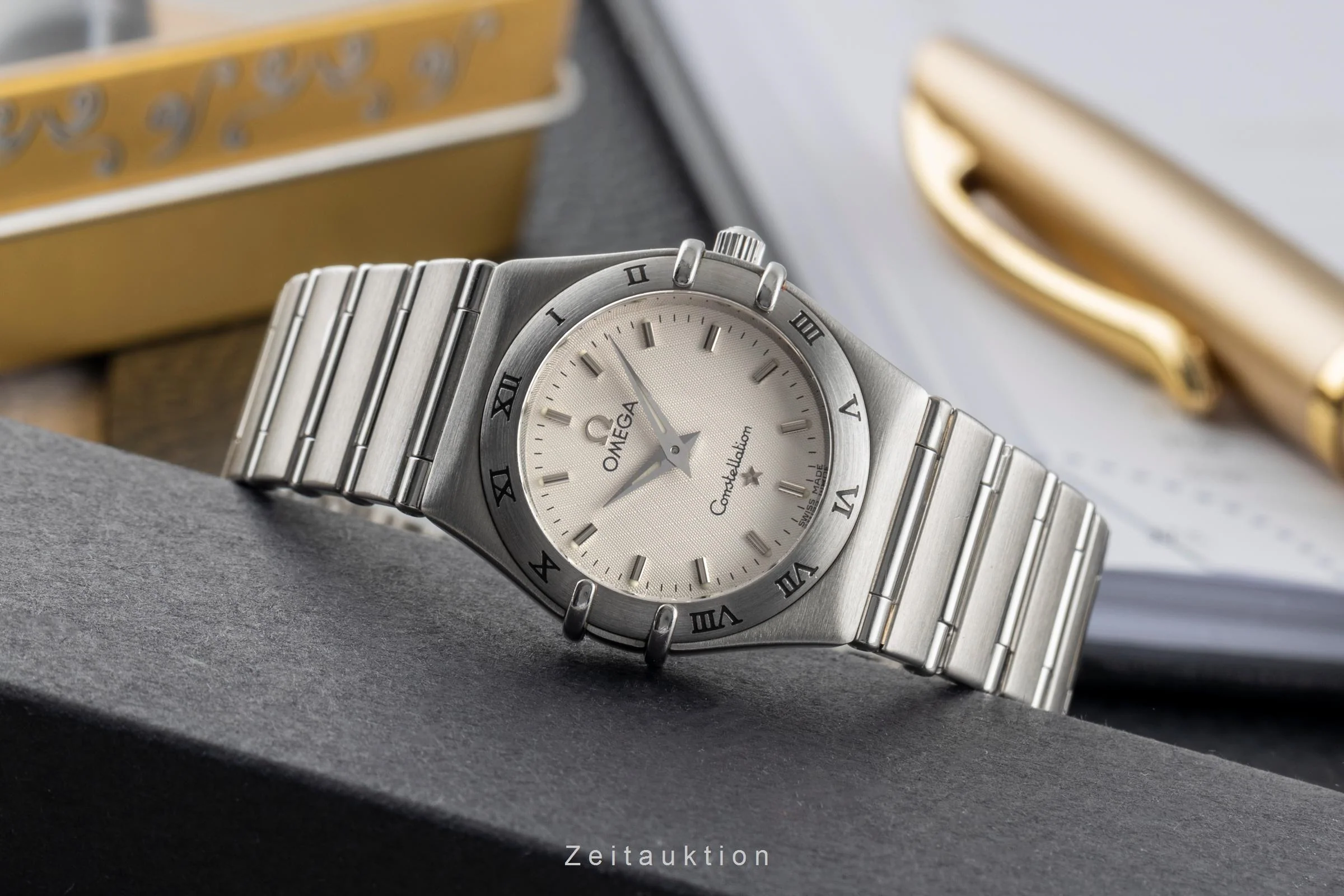 Omega Constellation steel quartz women's watch 1572.32.00  [2502390] - Image 3