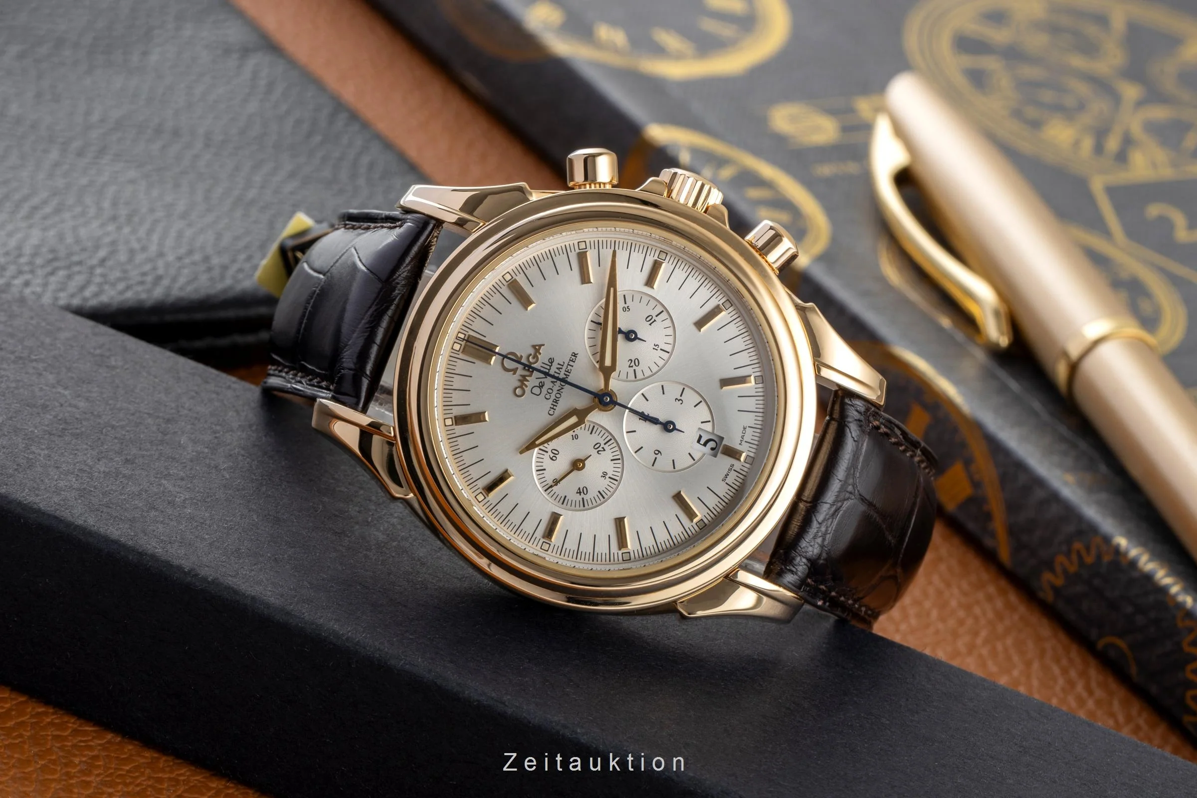 Omega De Ville chronograph 18 ct gold automatic men's watch 4641.30.32  [2502719] - Image 3