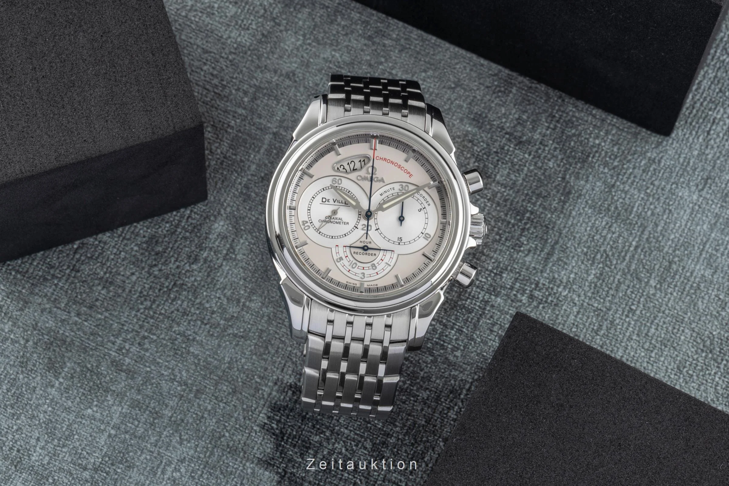 Omega De Ville chronograph steel automatic men's watch 4550.30.00  [2506914] - Image 4