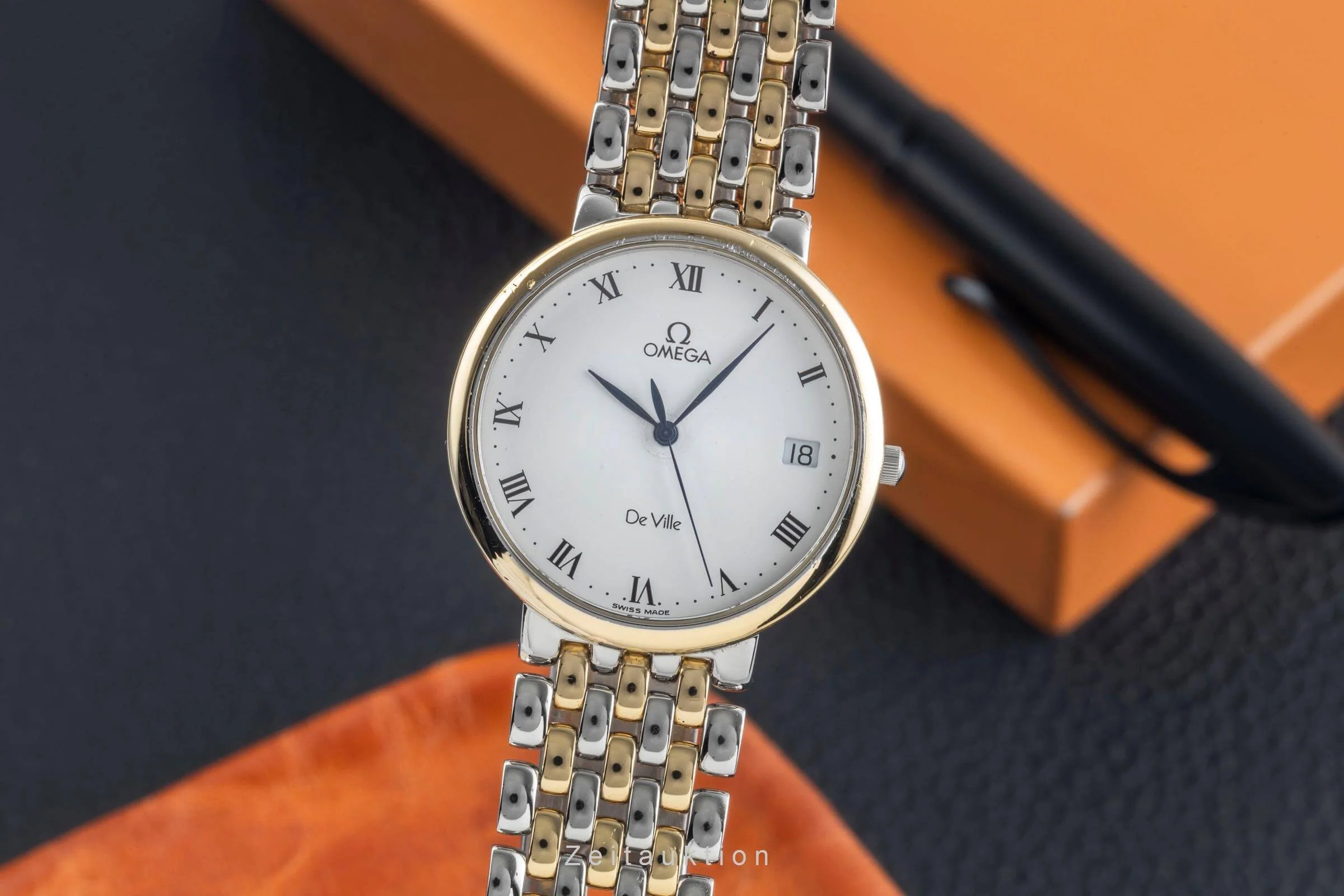 Omega De Ville steel / gold quartz men's watch 396.2432  [2501186] - Image 2