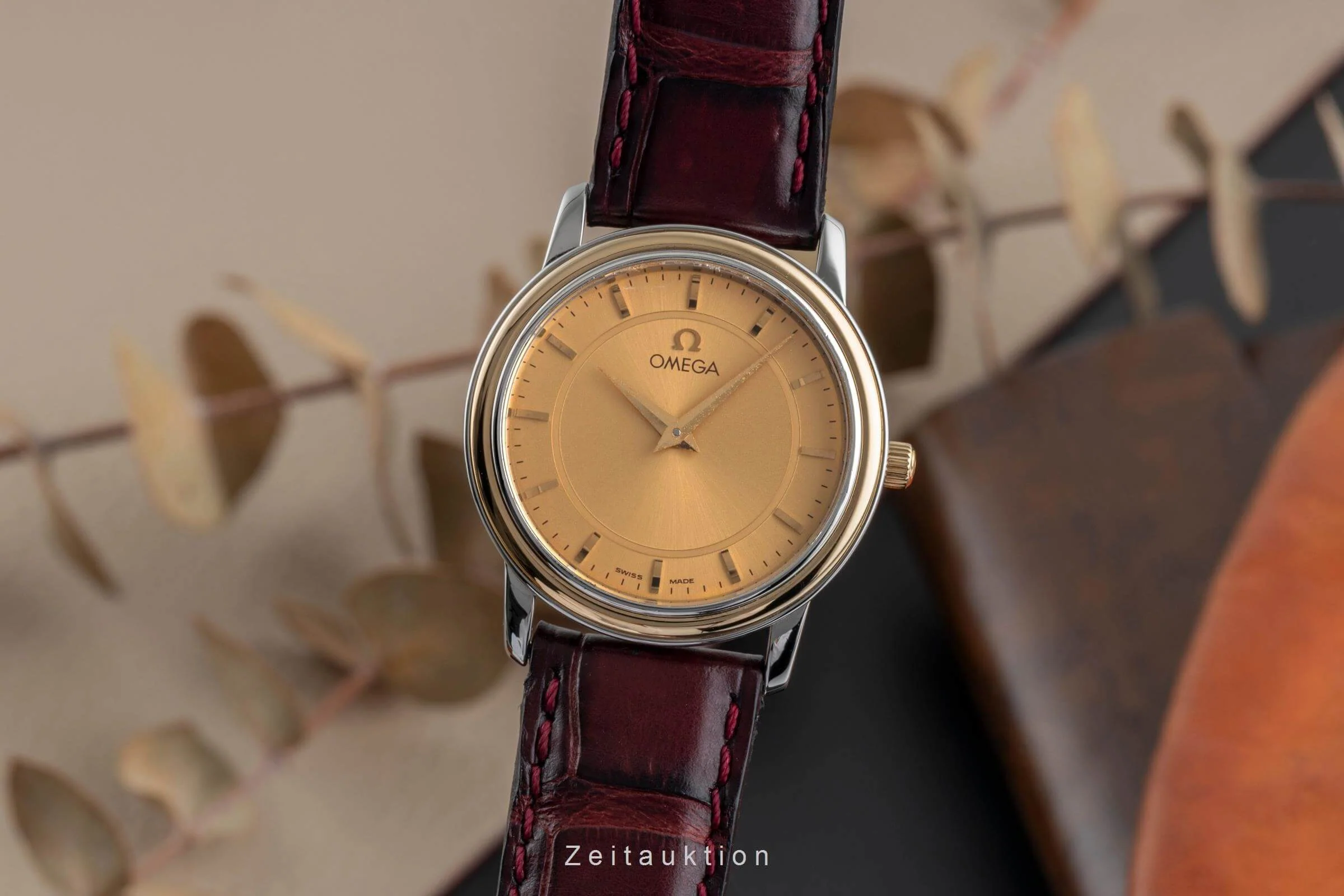 Omega De Ville steel / gold quartz women's watch 959.1150  [2502372] - Image 2