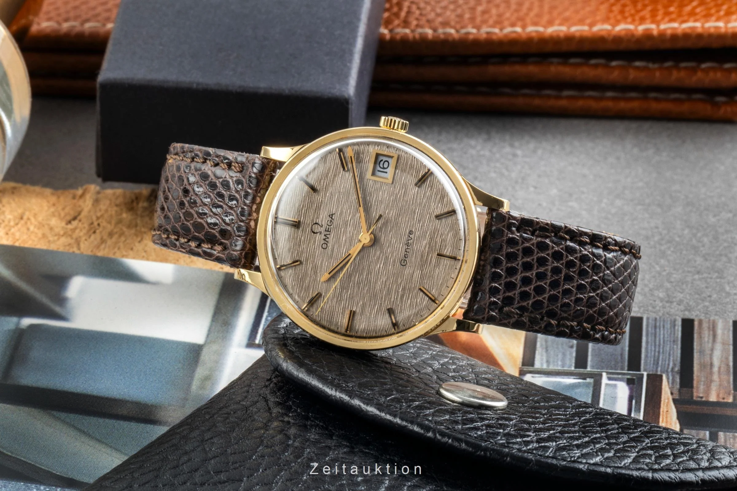 Omega Geneve 18 ct gold manual winding men's watch 132-90024 Vintage  [2401127] - Image 2