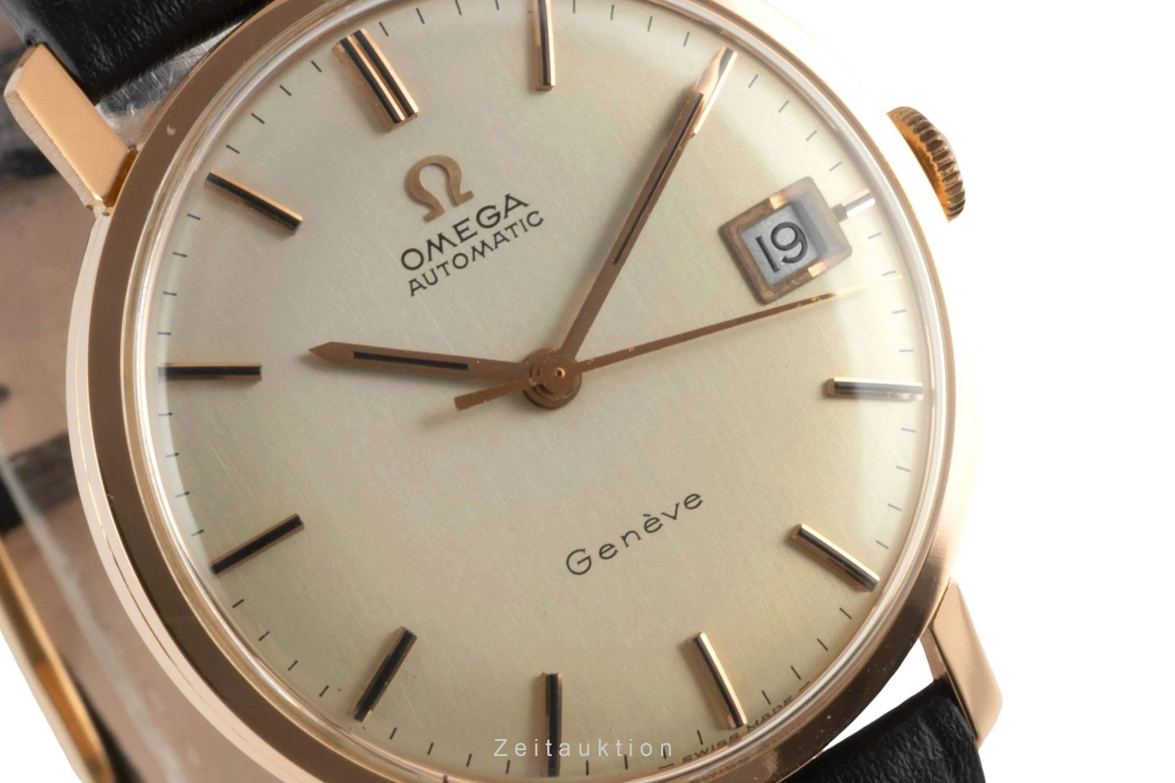 Omega Geneve 18 ct red gold automatic men's watch Vintage  [2402093] - Image 11