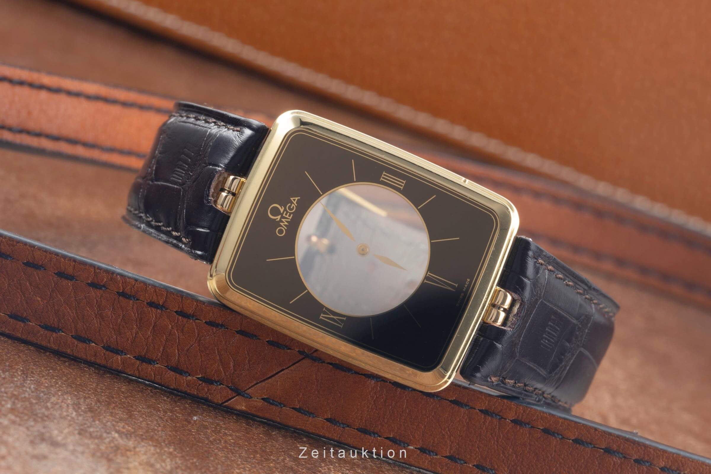 Omega La Magique 18 ct gold quartz men's watch 191.8523Z Vintage  [2500428] - Image 3