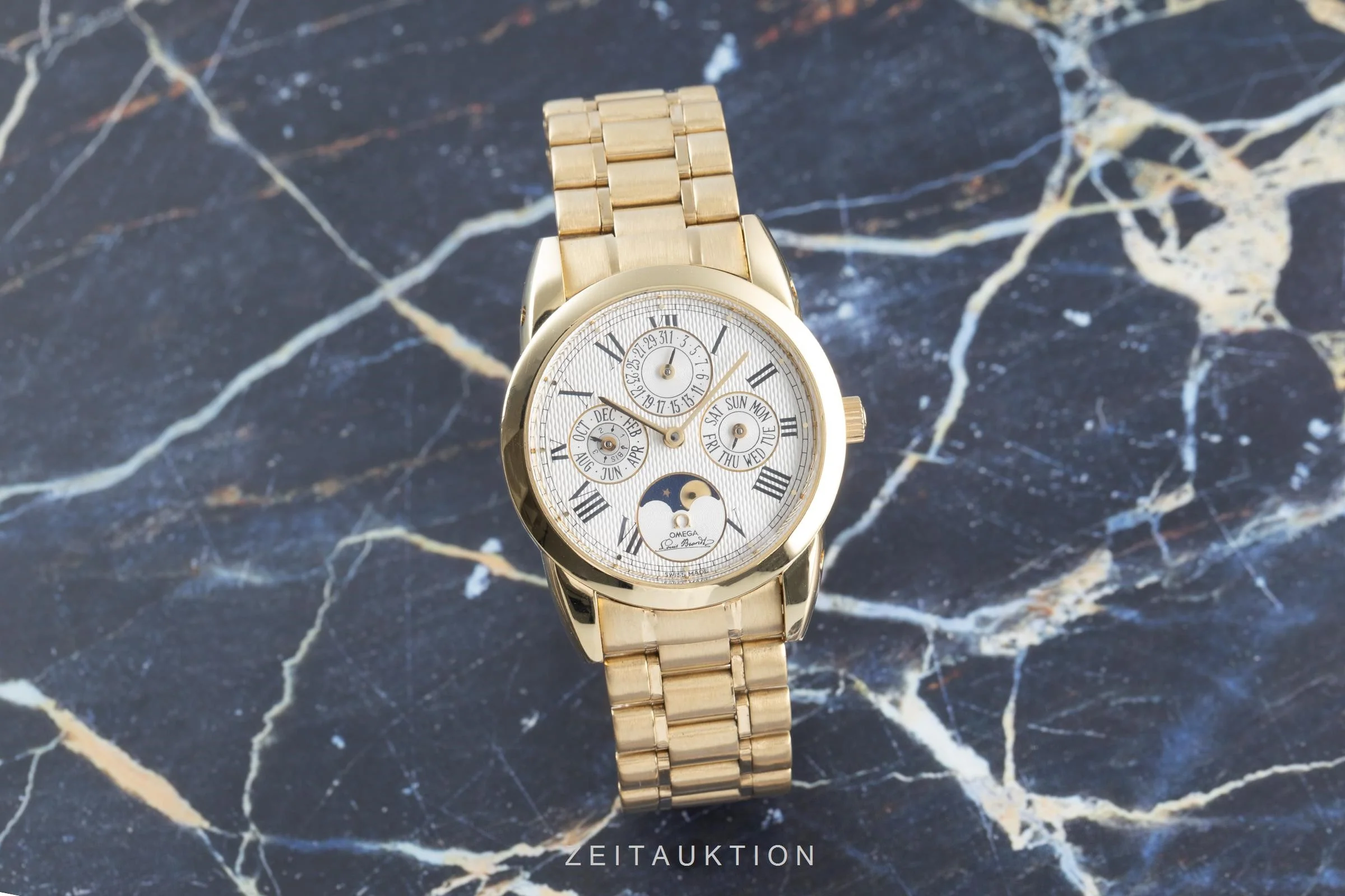 Omega Louis Brandt 18 ct gold automatic men's watch BA175.0300  [2102817] - Image 3