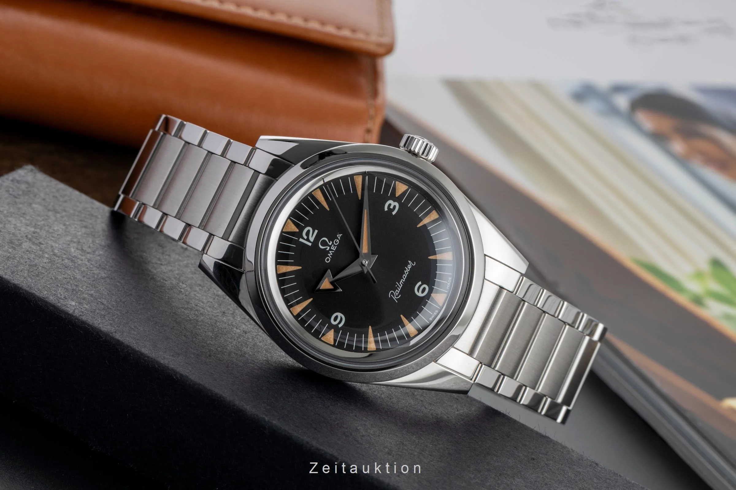Omega Railmaster steel automatic men's watch 220.10.38.20.01.002 LP: 8200EUR Limited  [2503924] - Image 3