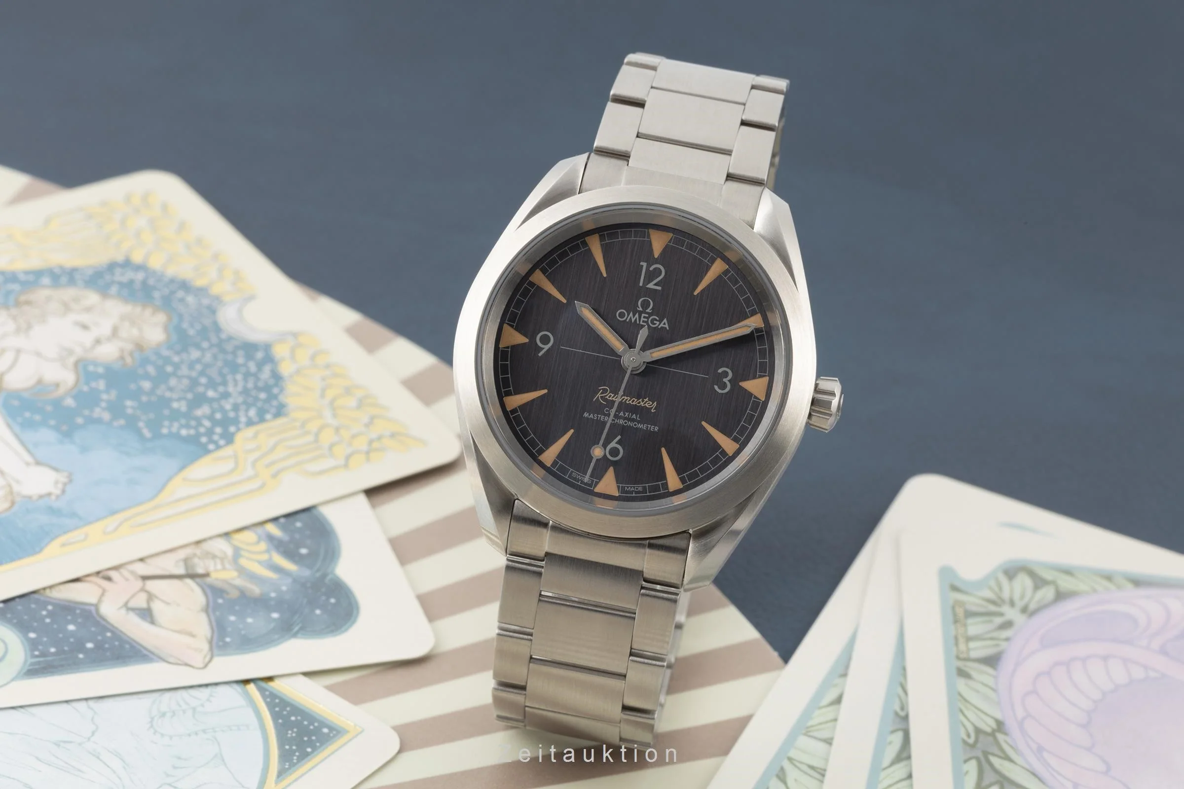 Omega Railmaster steel automatic men's watch 220.10.40.20.01.001 LP: 5400EUR  [2304947] - Image 3