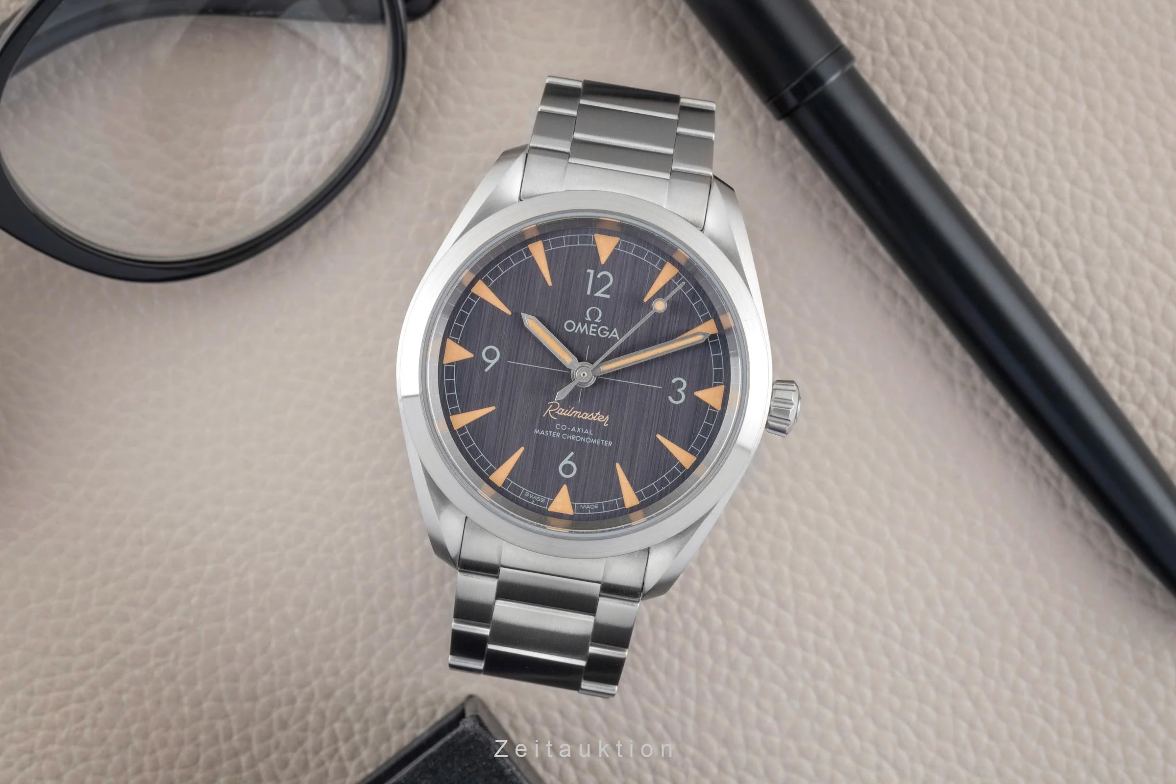 Omega Railmaster steel automatic men's watch 220.10.40.20.01.001  [2601071] - Image 4