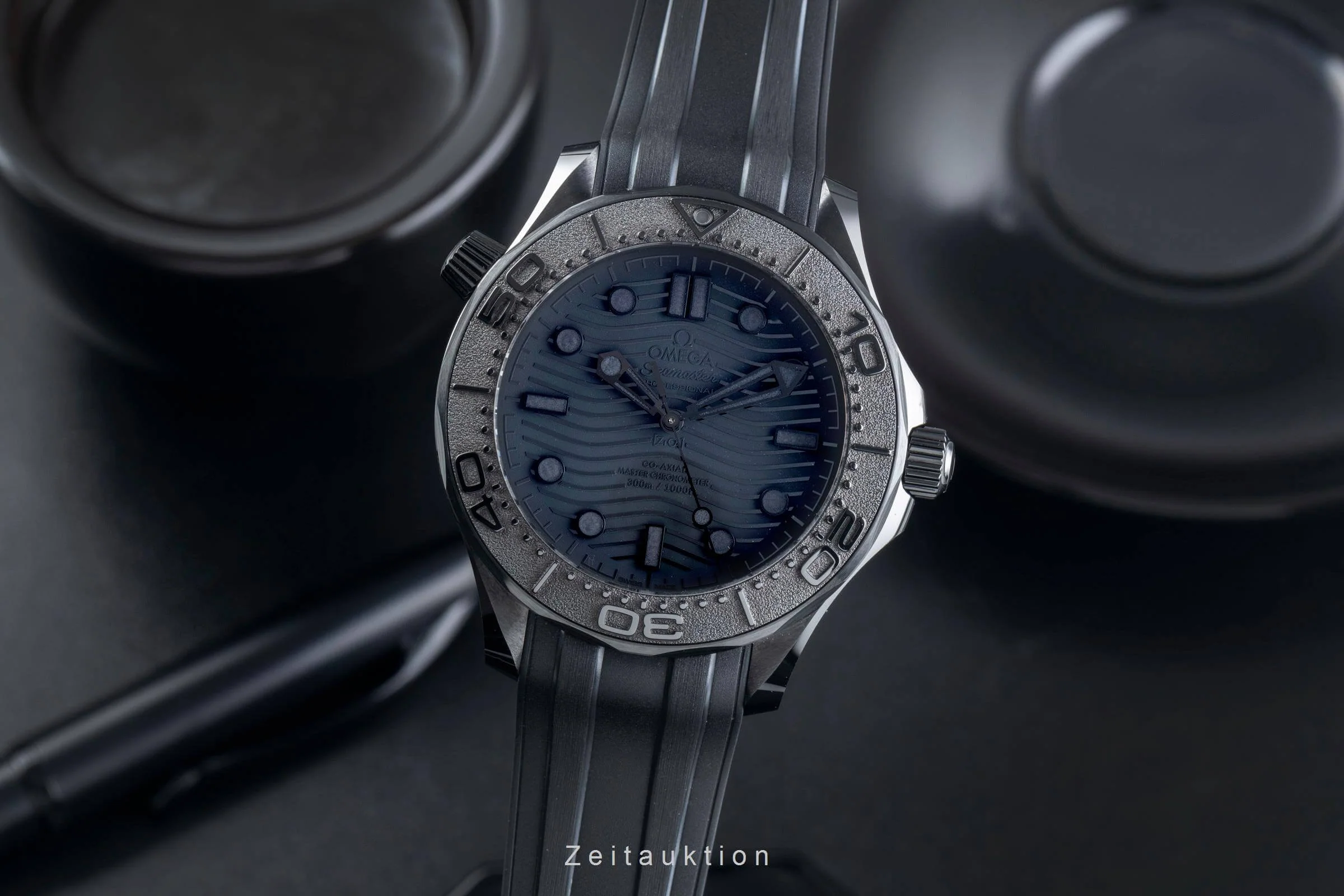 Omega Seamaster ceramic automatic men's watch 210.92.44.20.01.003 LP: 10300EUR  [2500759] - Image 2