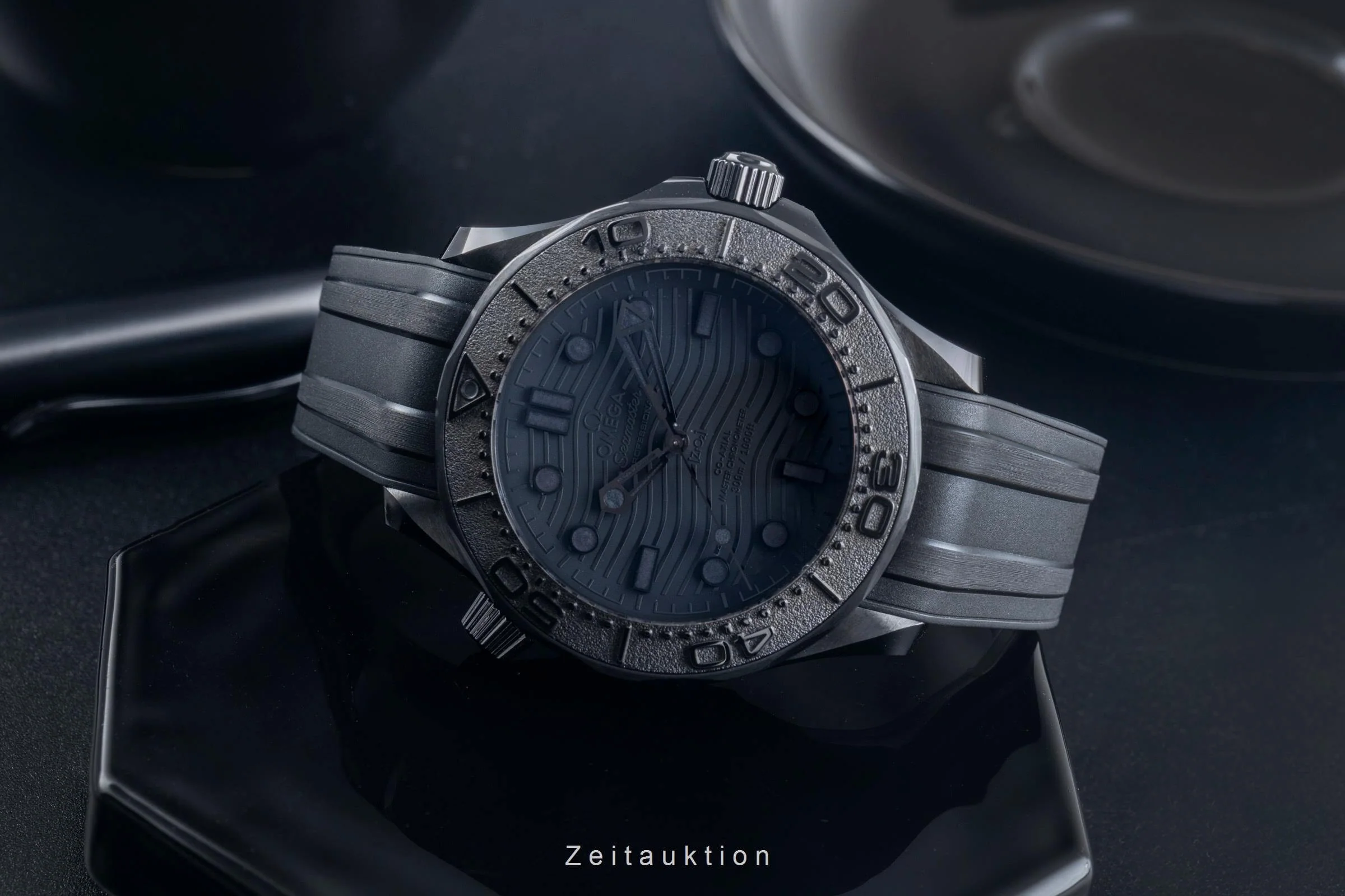 Omega Seamaster ceramic automatic men's watch 210.92.44.20.01.003 LP: 10300EUR  [2500759] - Image 3