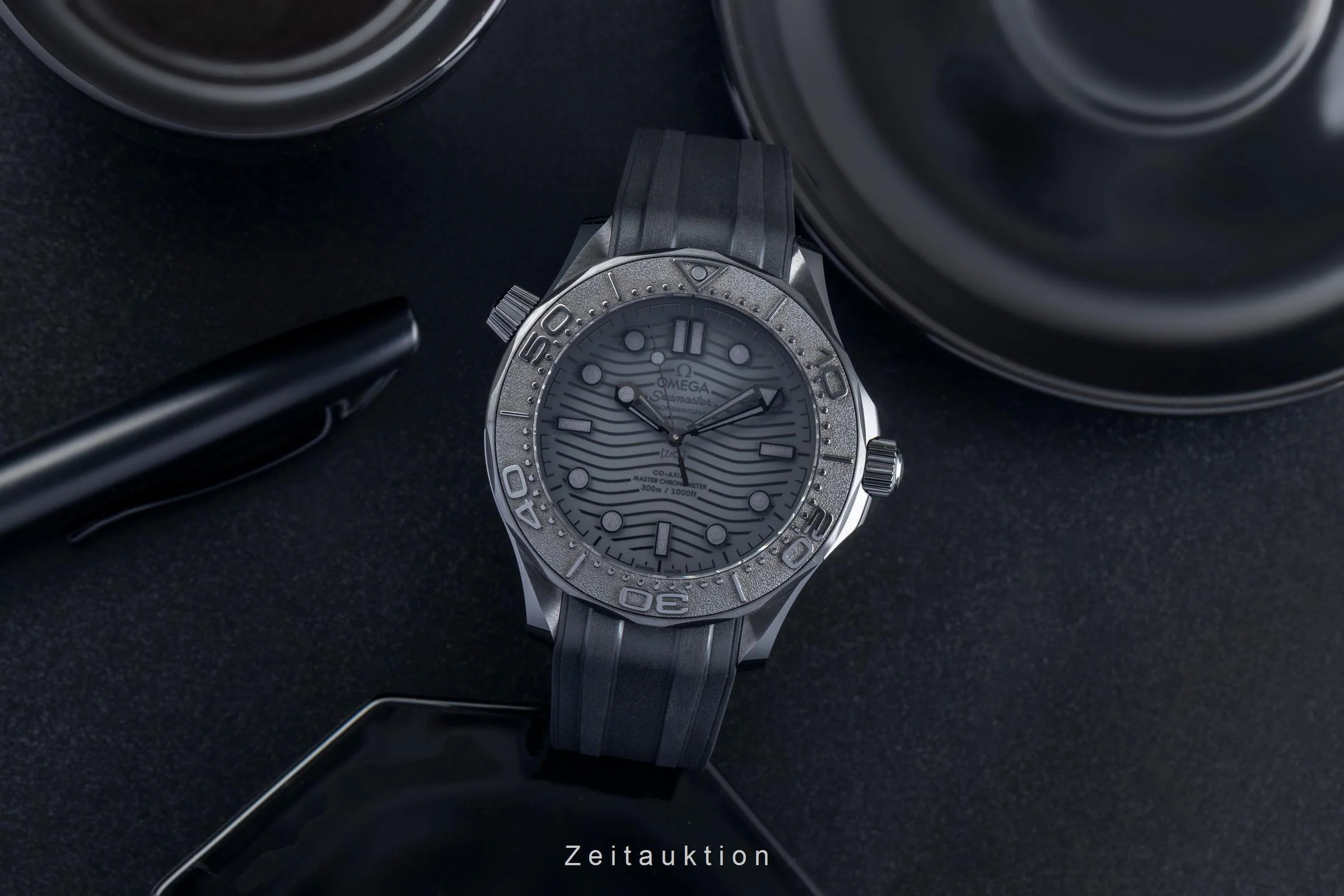 Omega Seamaster ceramic automatic men's watch 210.92.44.20.01.003 LP: 10300EUR  [2500759] - Image 4