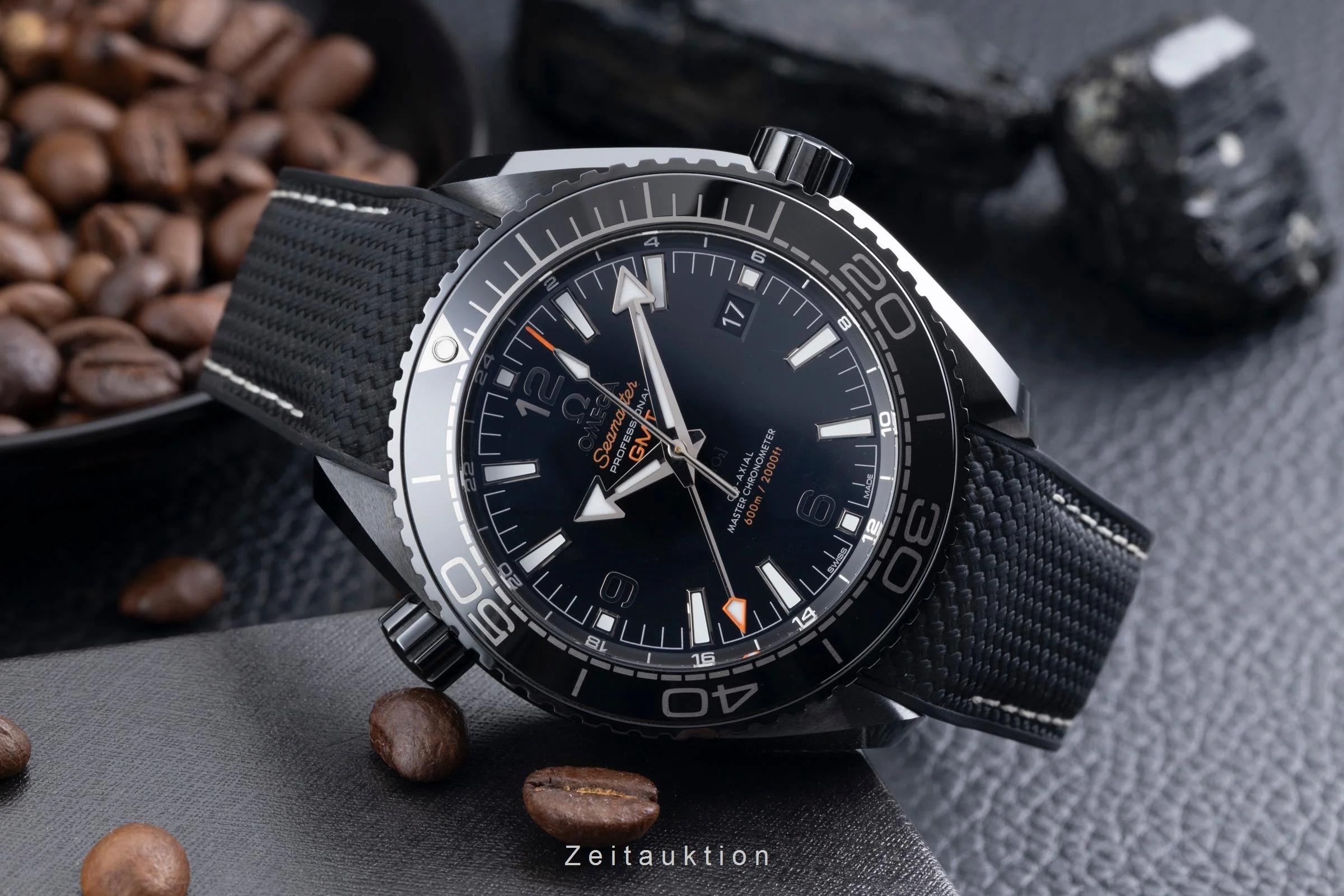 Omega Seamaster ceramic automatic men's watch 215.92.46.22.01.001 LP: 13400EUR  [2600829] - Image 3