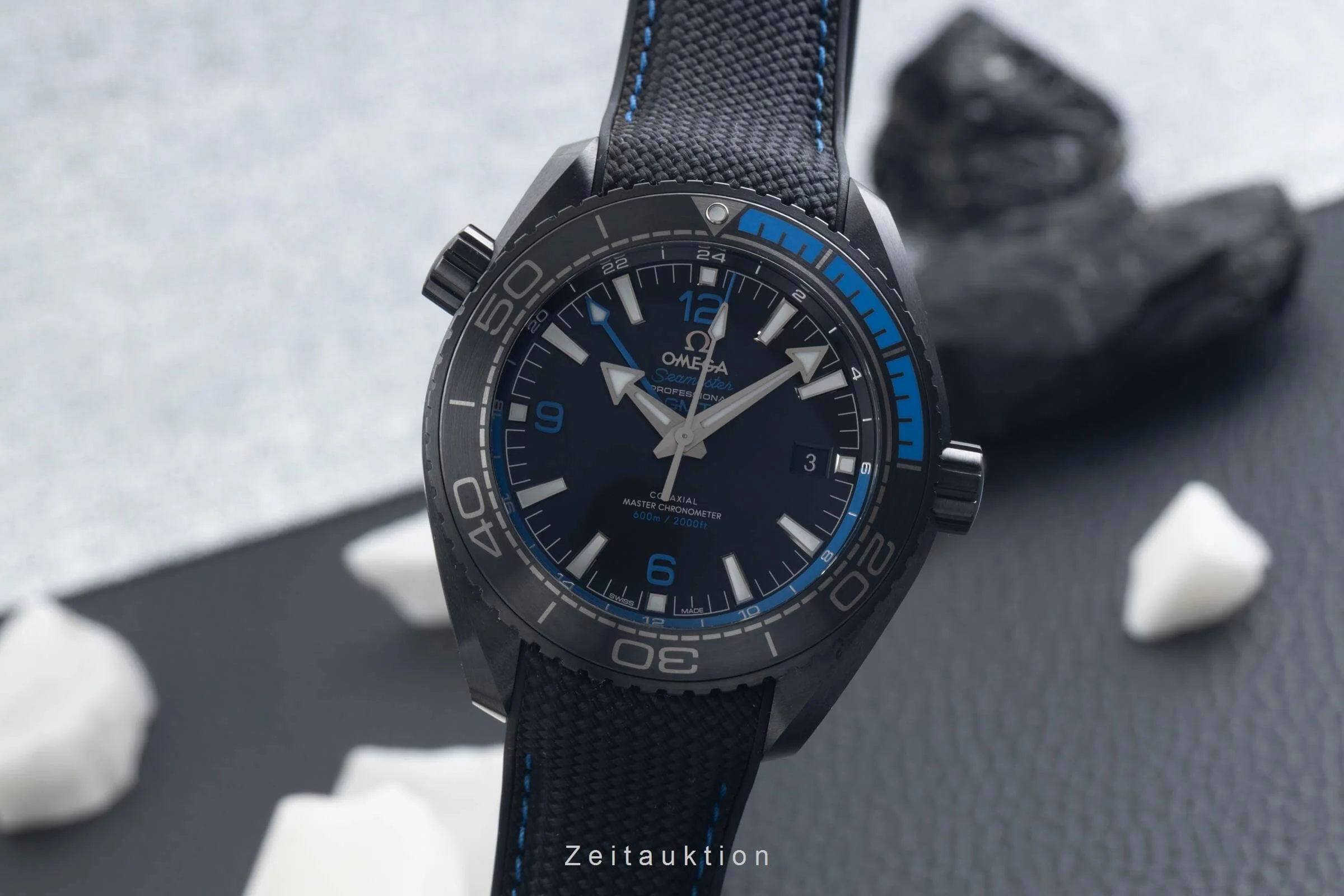 Omega Seamaster ceramic automatic men's watch 215.92.46.22.01.002 LP: 13100EUR  [2501191] - Image 2