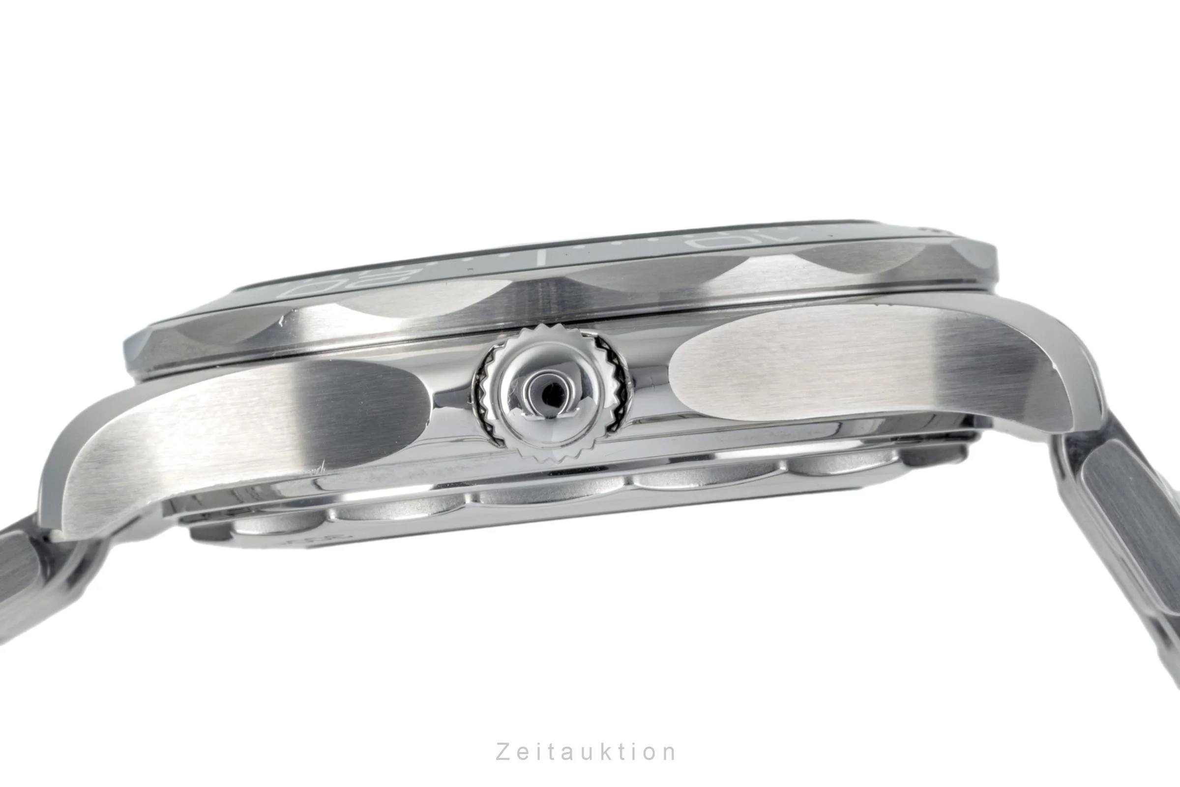 Omega Seamaster ceramic / steel automatic men's watch 210.30.42.20.10.001 LP: 6300EUR  [2301900] - Image 10