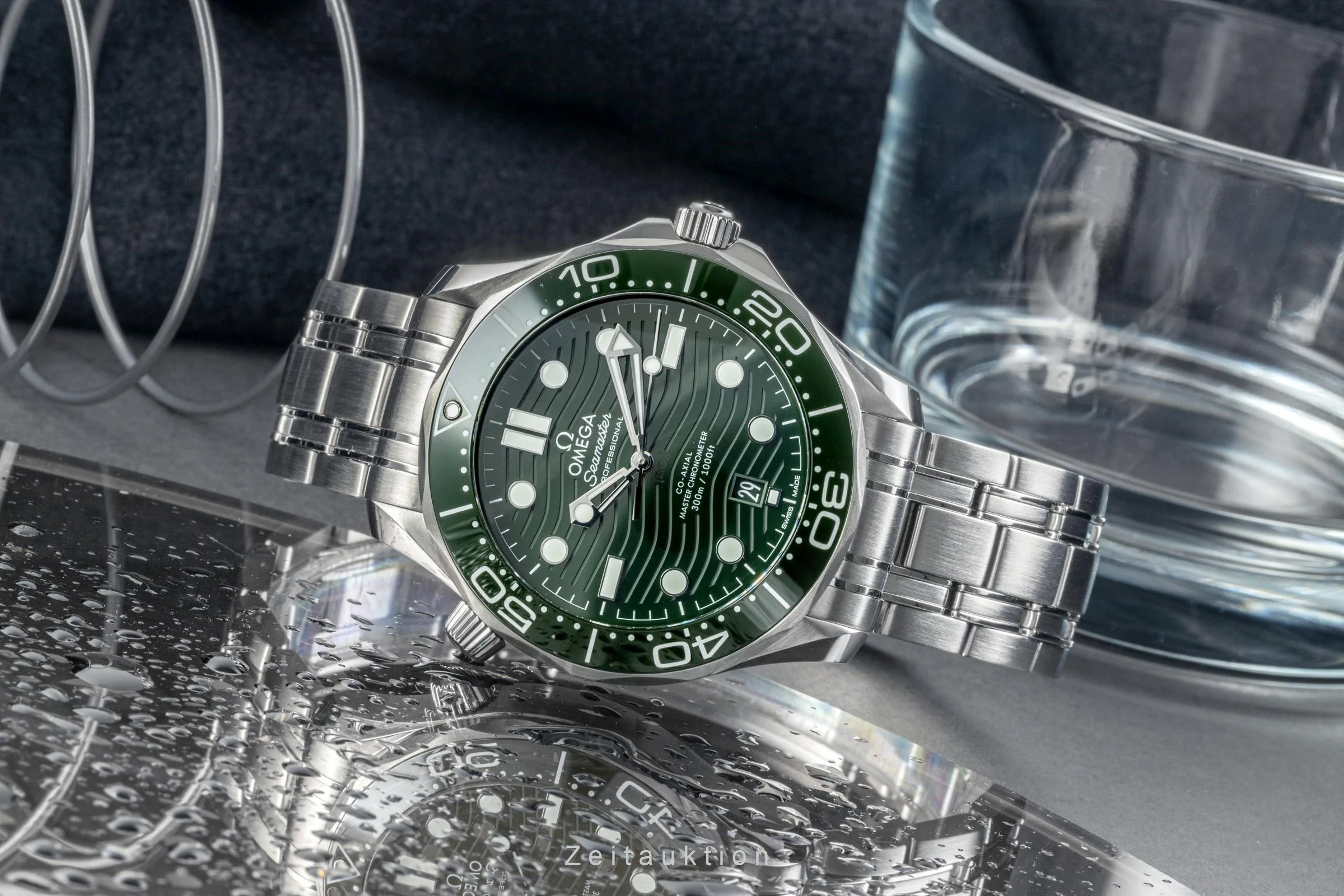 Omega Seamaster ceramic / steel automatic men's watch 210.30.42.20.10.001 LP: 6300EUR  [2301900] - Image 2