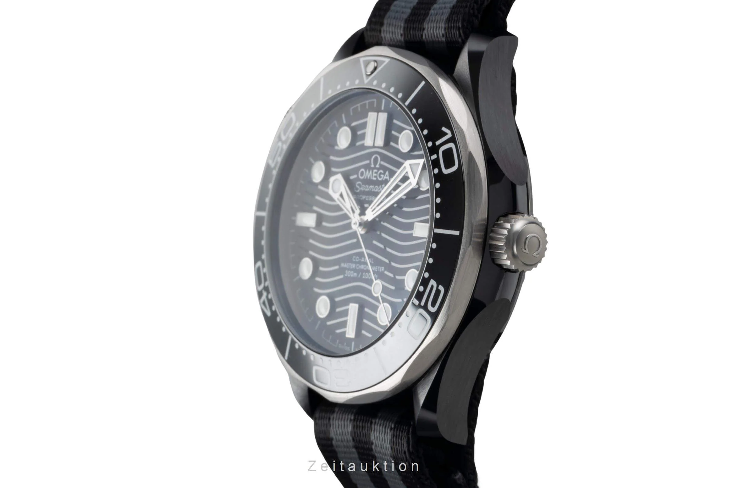 Omega Seamaster ceramic / titanium automatic men's watch 210.92.44.20.01.002 LP: 9700EUR  [2404609] - Image 7