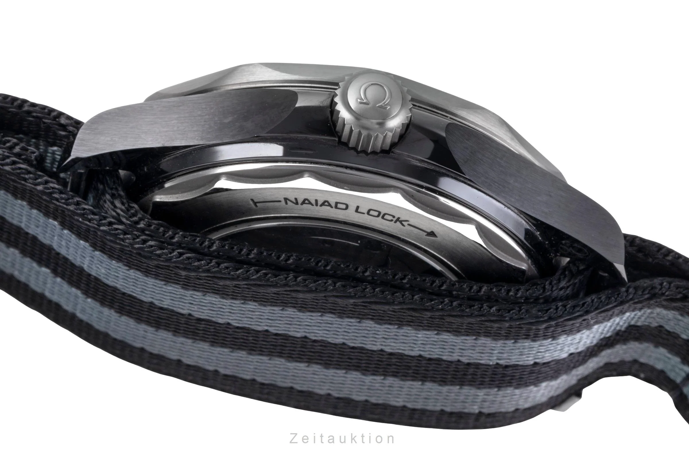 Omega Seamaster ceramic / titanium automatic men's watch 210.92.44.20.01.002 LP: 9700EUR  [2506256] - Image 13