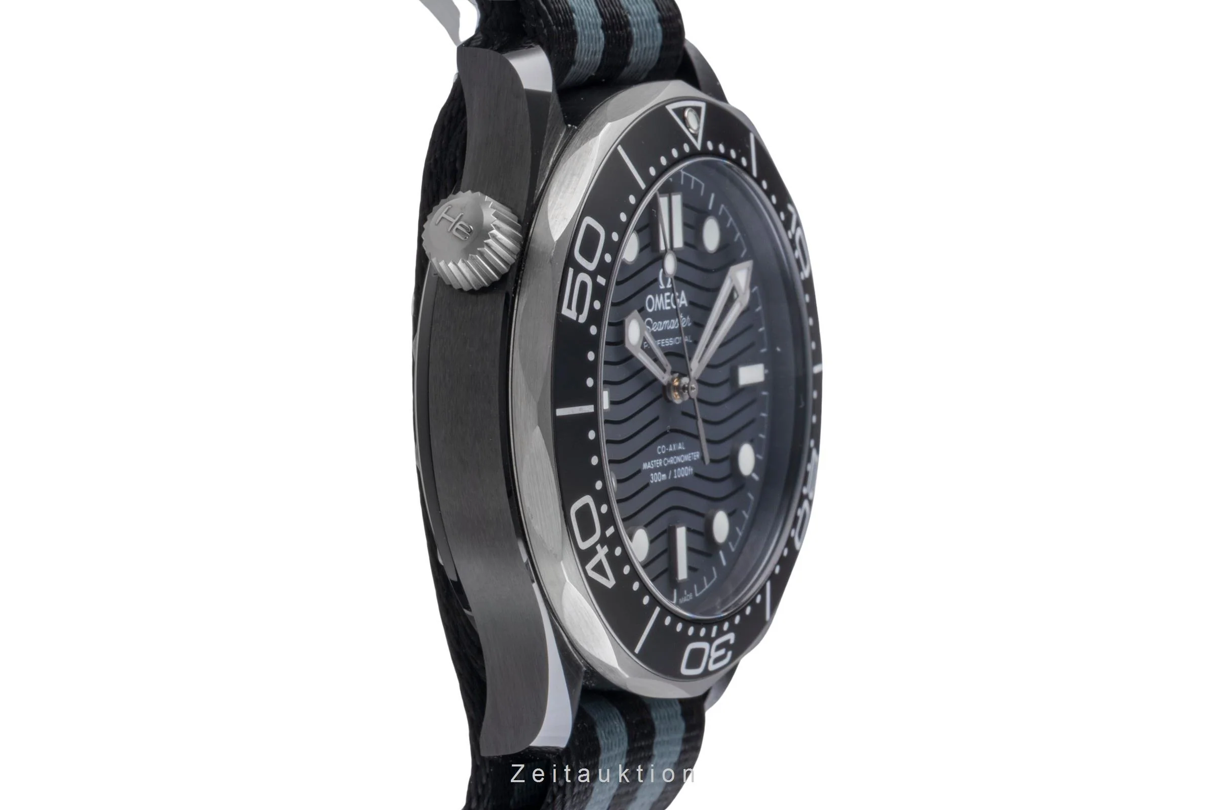 Omega Seamaster ceramic / titanium automatic men's watch 210.92.44.20.01.002 LP: 9700EUR  [2506256] - Image 8