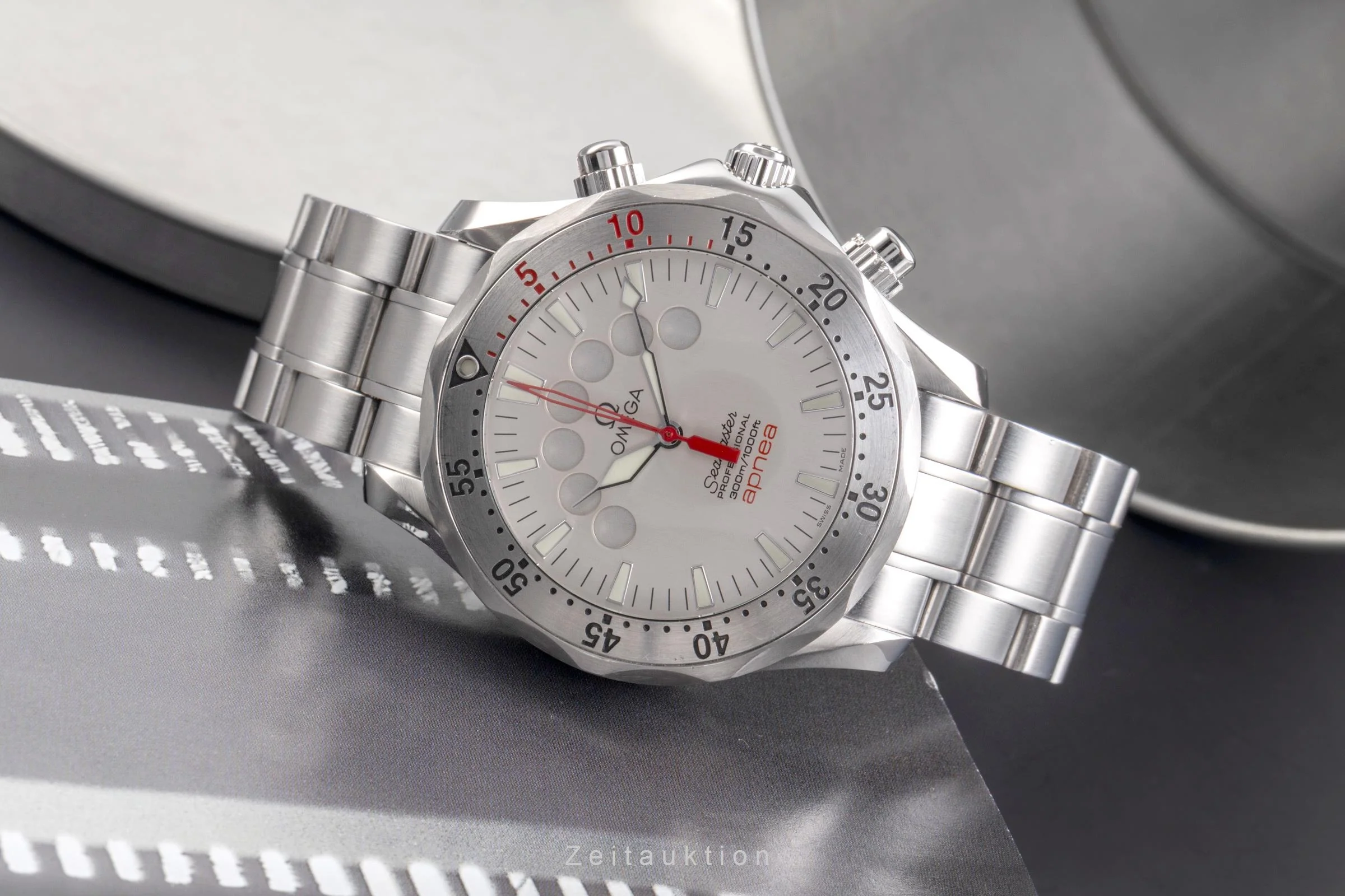 Omega Seamaster chronograph steel automatic men's watch 2595.30.00  [2502974] - Image 3
