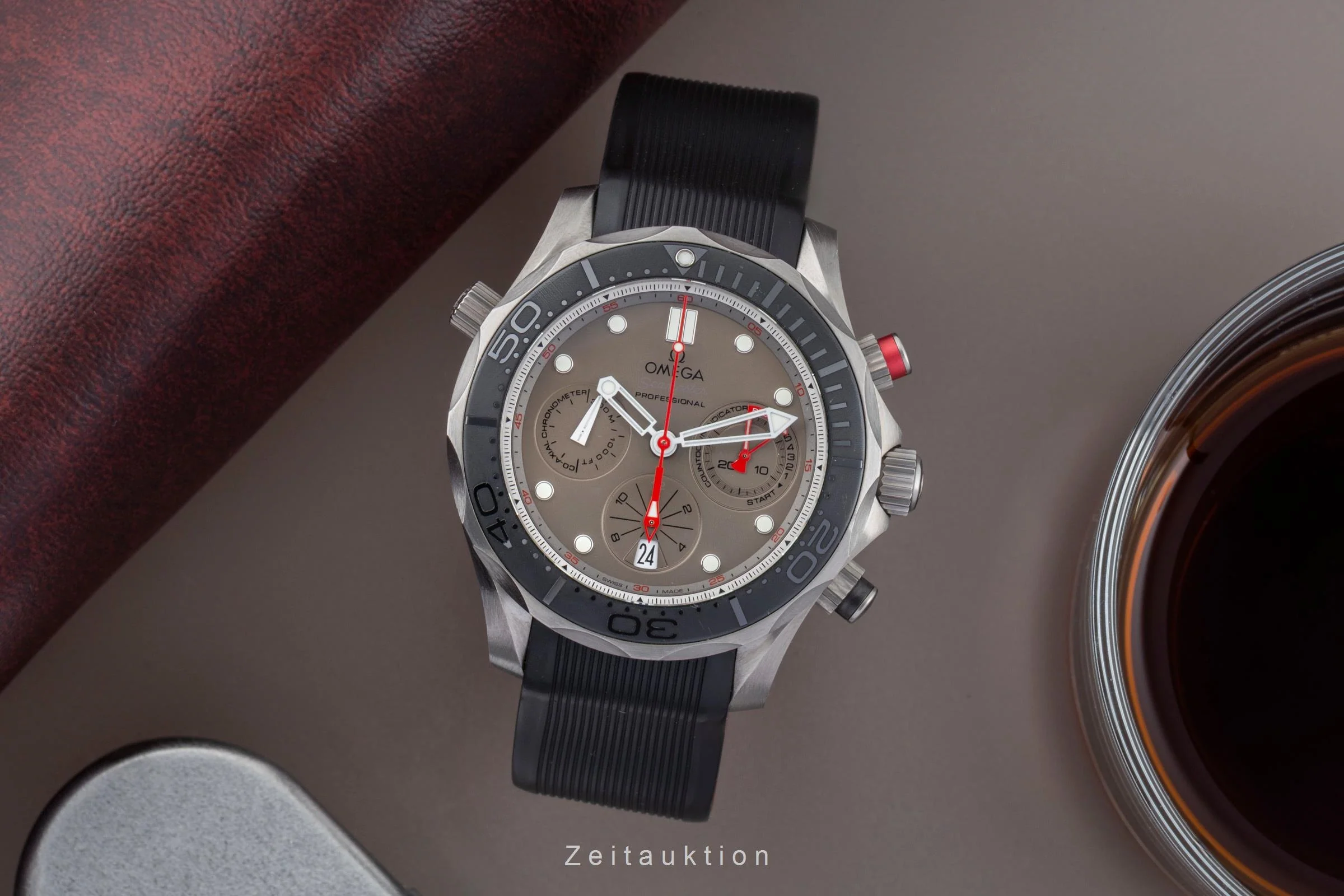 Omega Seamaster chronograph titanium automatic men's watch 212.92.44.50.99.001  [2506572] - Image 4