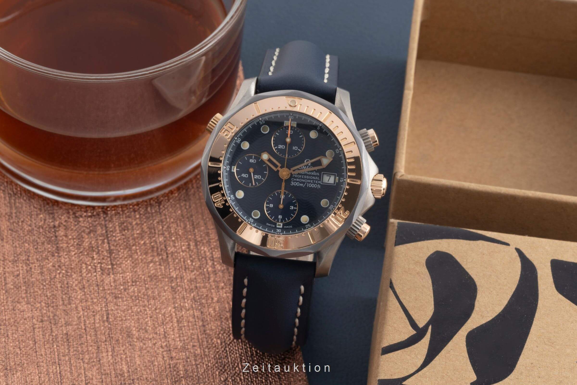 Omega Seamaster chronograph titanium / gold automatic men's watch 2296.80.00  [2501031] - Image 4