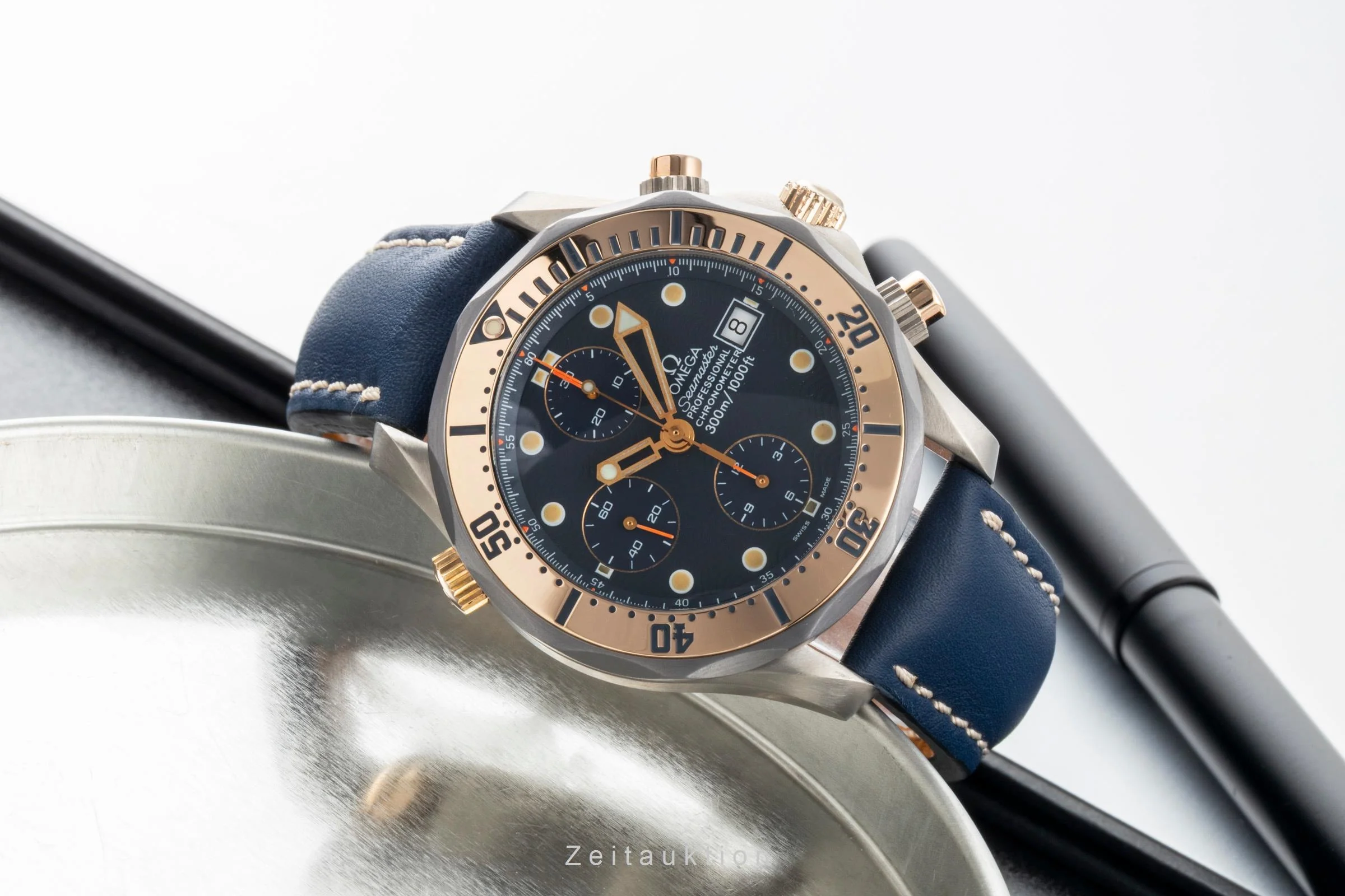 Omega Seamaster chronograph titanium / gold automatic men's watch 2296.80.00  [2507502] - Image 3