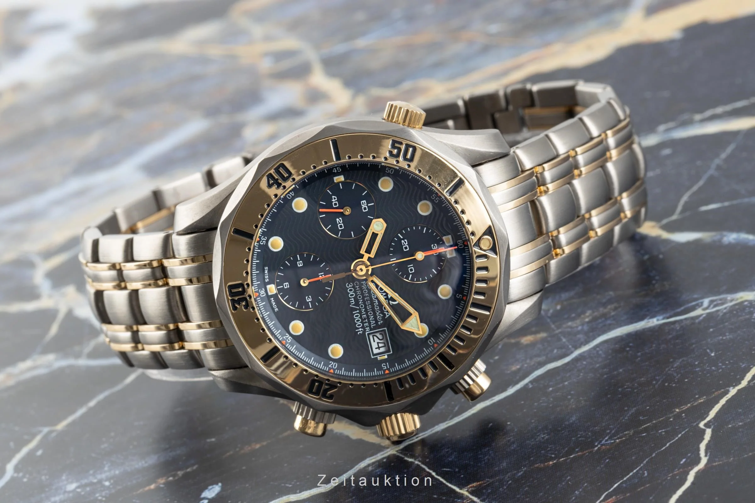 Omega Seamaster chronograph titanium / gold automatic men's watch 2296.80.00   TL 378.0504, 178.0504 LP: 16800EUR  [2102970] - Image 2