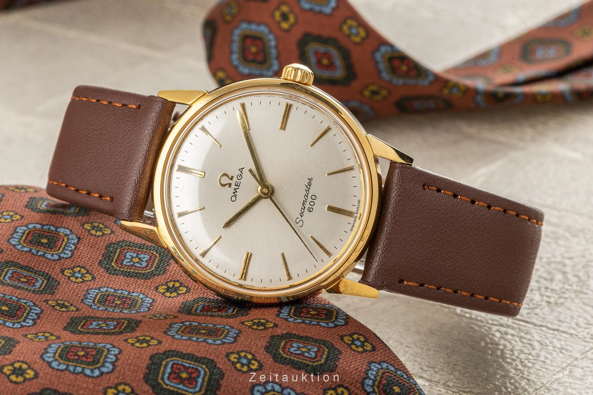 Omega Seamaster gilt-brass manual winding men's watch 135.012  [2304609] - Image 2