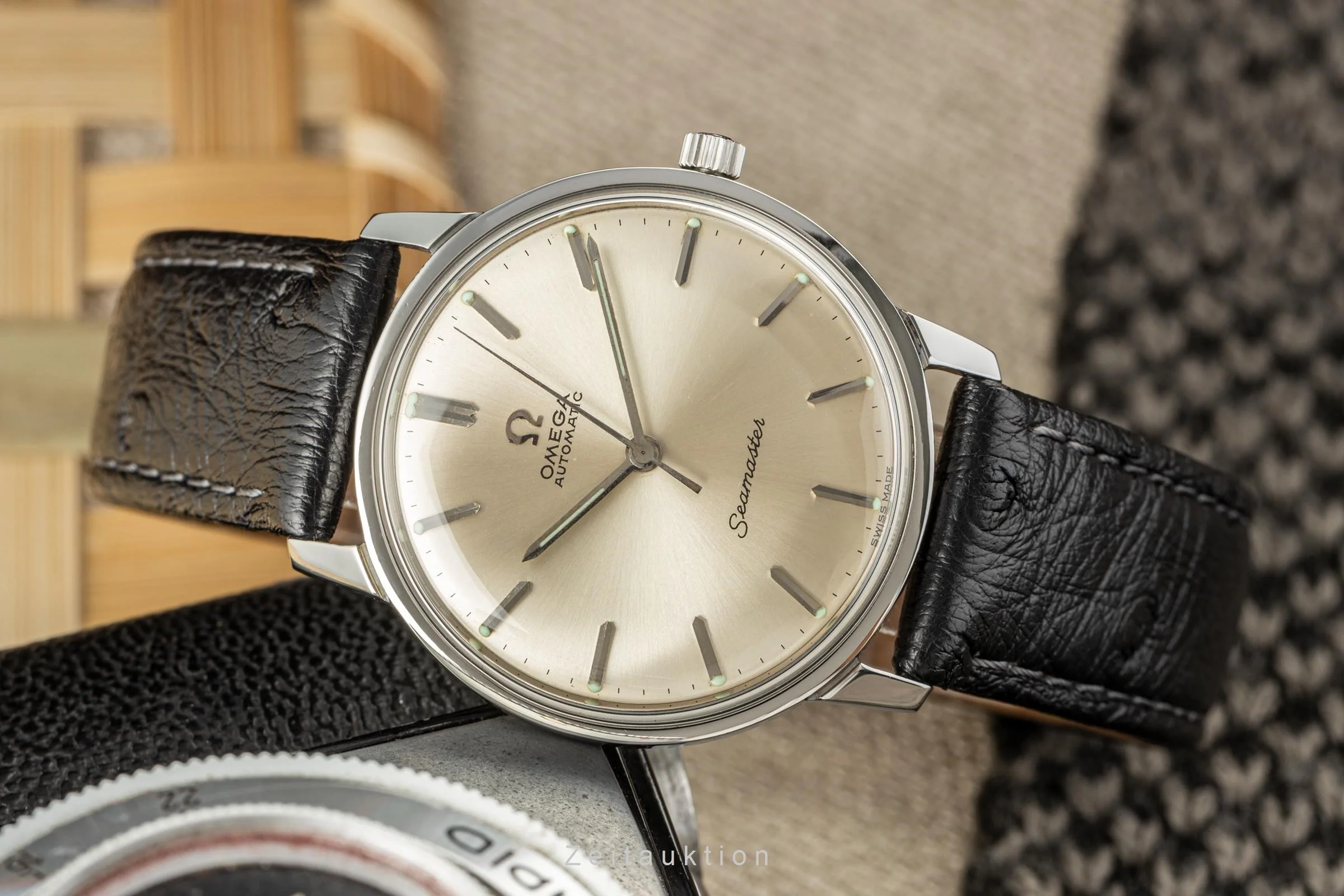 Omega Seamaster steel automatic men's watch 165.001 Vintage  [2205757] - Image 2