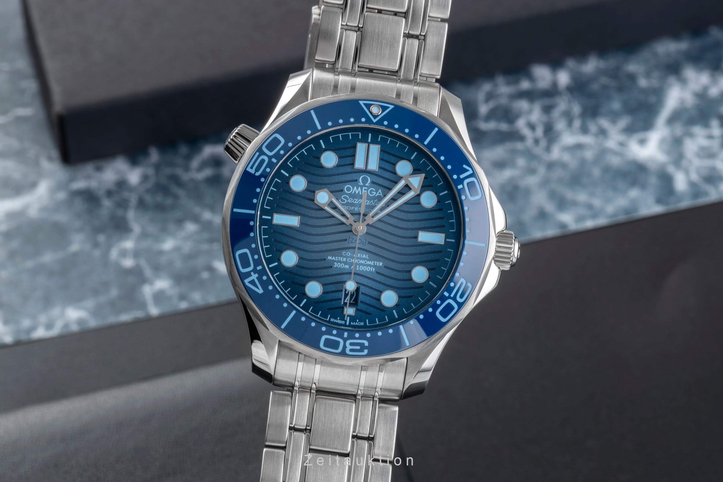 Omega Seamaster steel automatic men's watch 210.30.42.20.03.003 LP: 6800EUR  [2501728] - Image 2