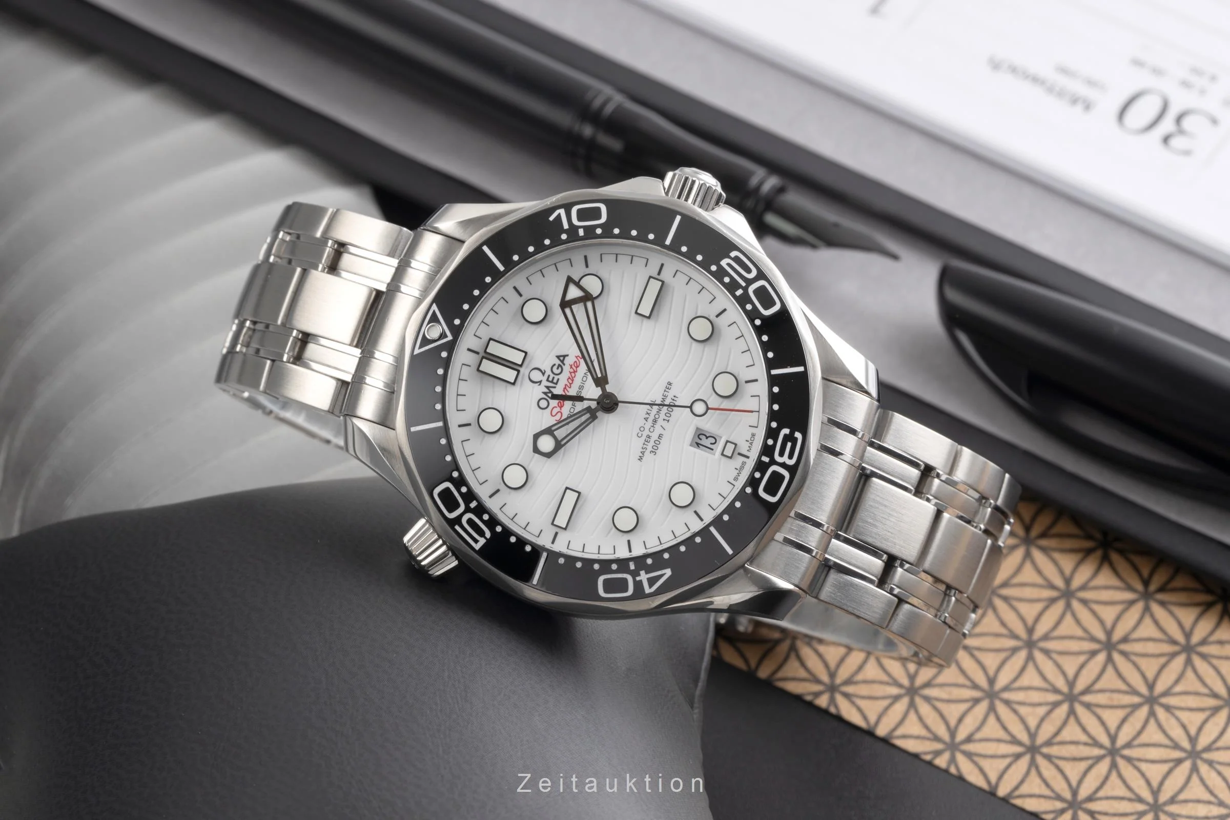 Omega Seamaster steel automatic men's watch 210.30.42.20.04.001 LP: 6500EUR  [2503240] - Image 3