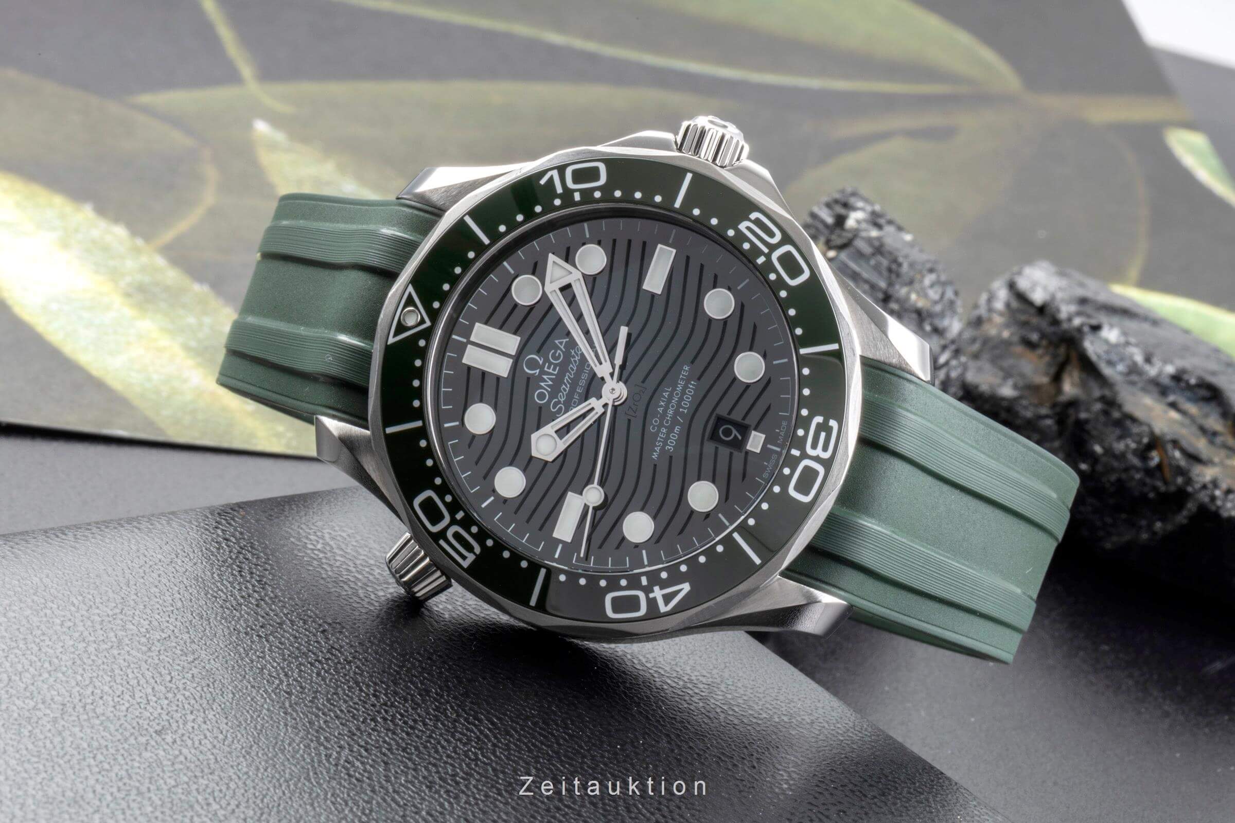 Omega Seamaster steel automatic men's watch 210.30.42.20.10.001 LP: 6100EUR  [2502429] - Image 3