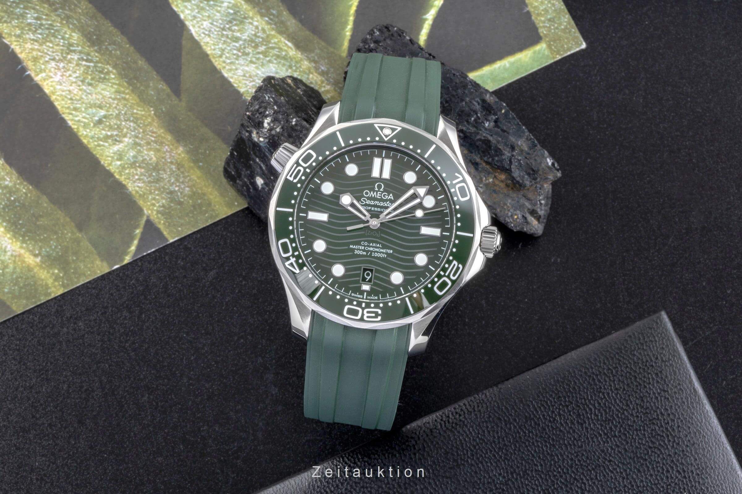 Omega Seamaster steel automatic men's watch 210.30.42.20.10.001 LP: 6100EUR  [2502429] - Image 4